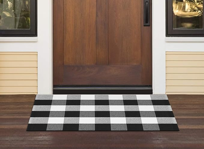 InnoGear Buffalo Area Rugs, Classic Plaid Check Black and White Cotton Polyester Checkered Rug fo... | Amazon (US)