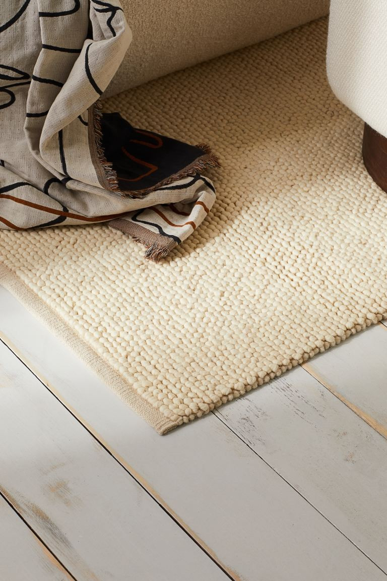 Textured-weave wool-blend rug | H&M (UK, MY, IN, SG, PH, TW, HK)