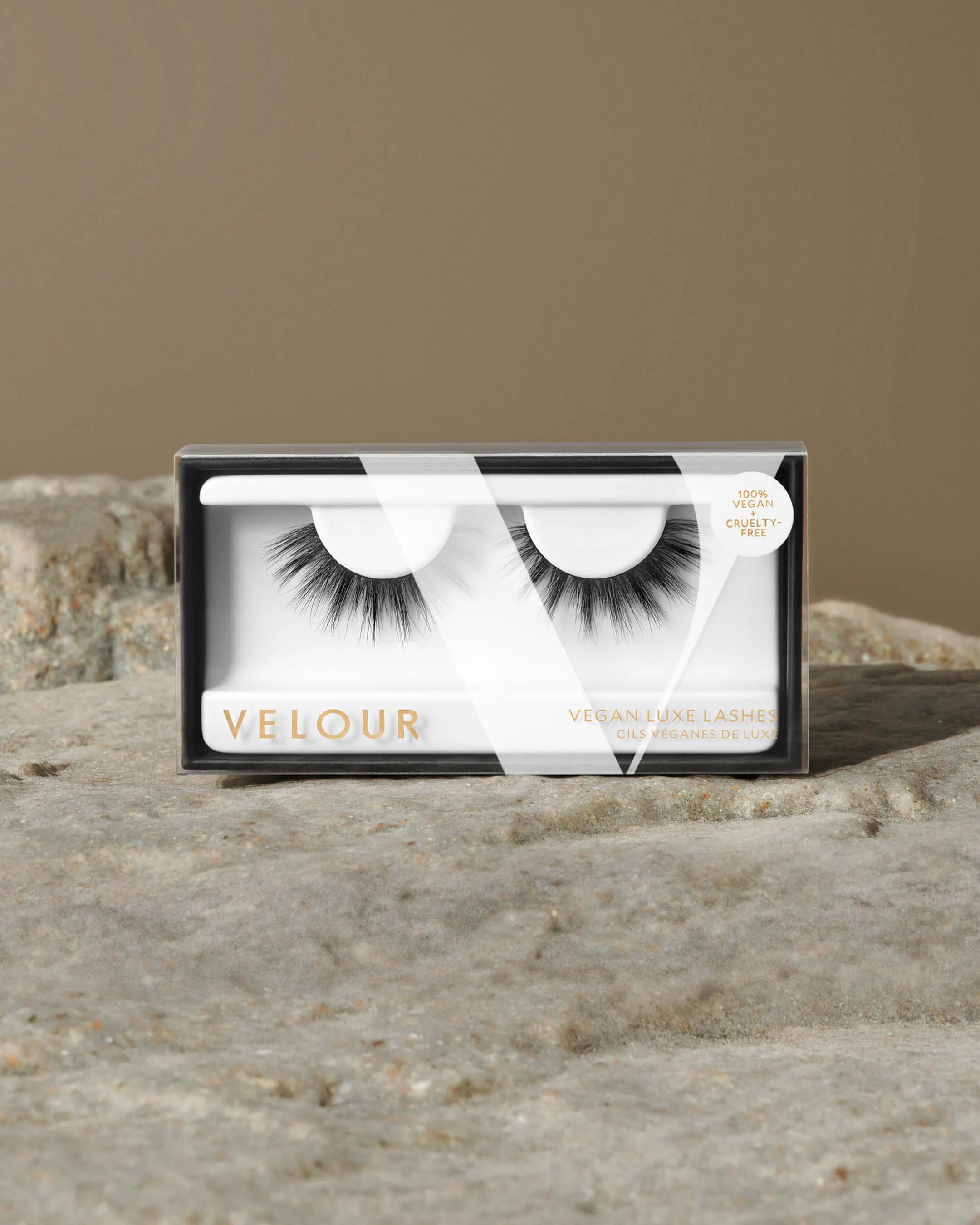 Poker Face Eyelashes | Vegan Mink Luxe Lashes | Velour Beauty | Velour Beauty