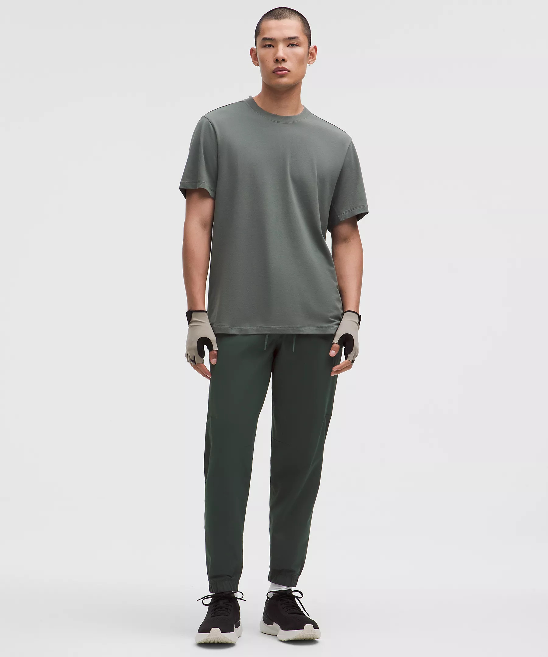 Zeroed In Classic-Fit Cargo Jogger | lululemon (CA)
