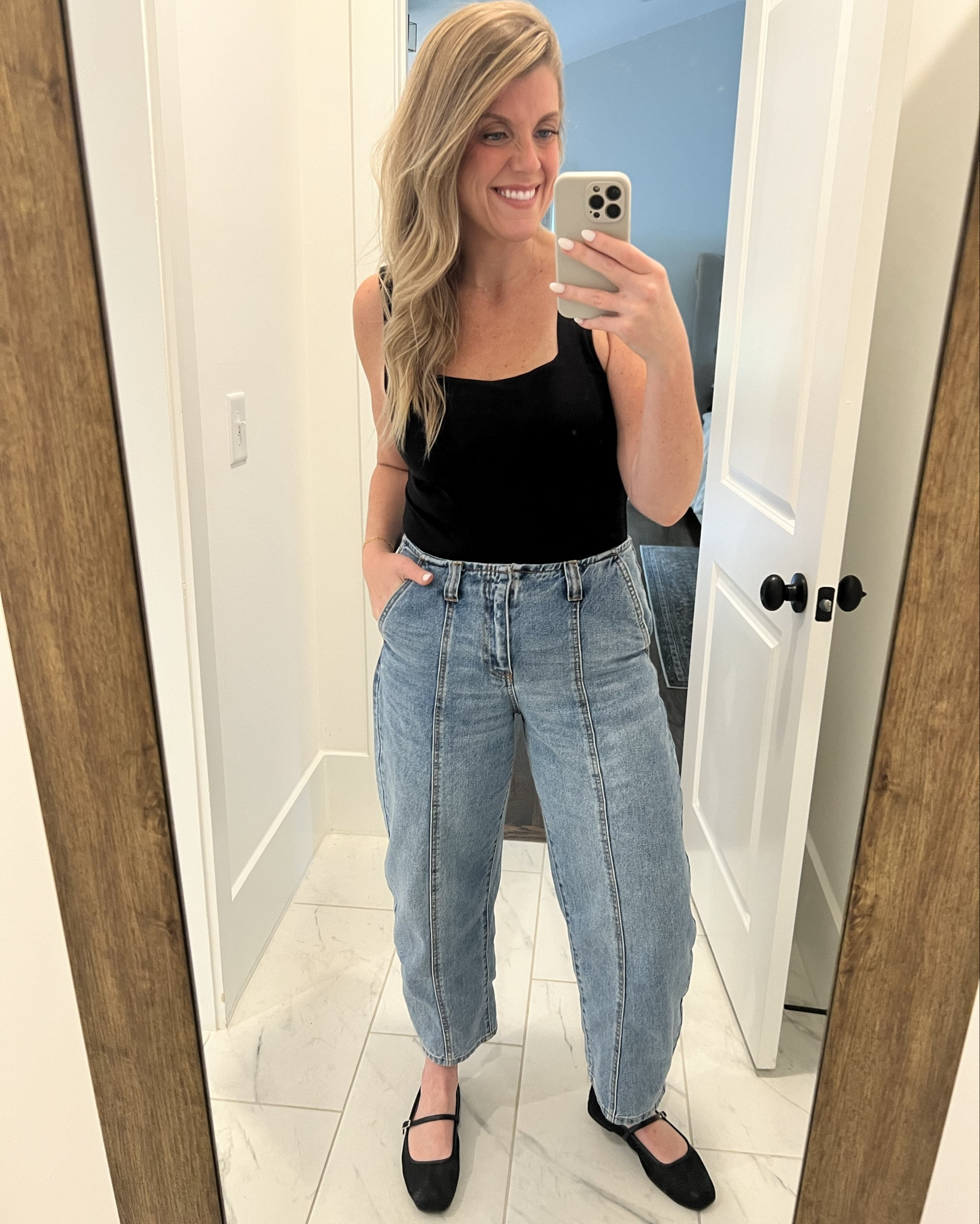 Body Suit + Barrel Jeans + Mesh Shoes = comfy and easy outfit! 



#LTKFindsUnder50 #LTKStyleTip #LTKSaleAlert