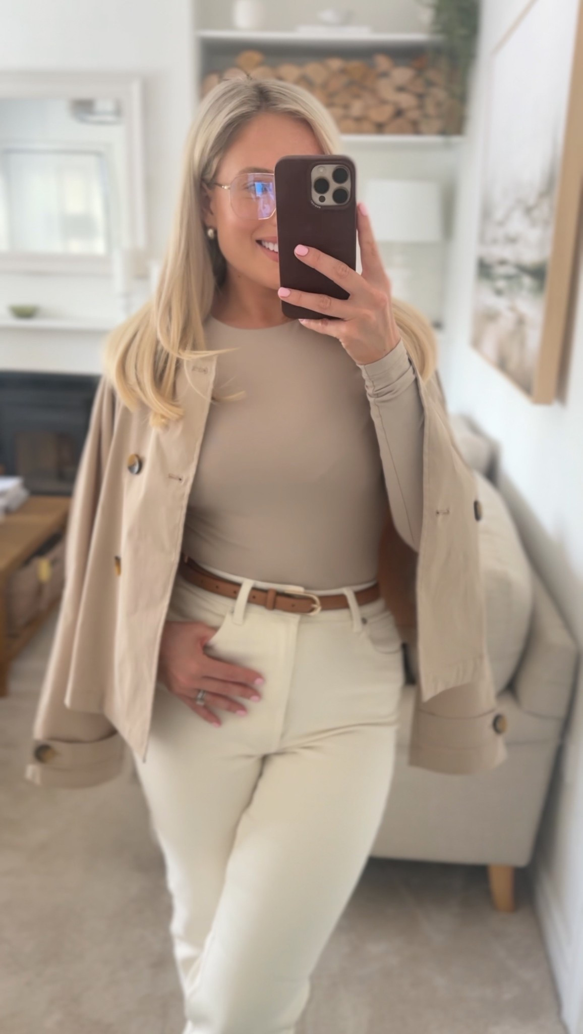 Spring OOTD🌸🤍 cropped trench & ecru jeans! 

#LTKuk #LTKspring #LTKAprilSpotlight