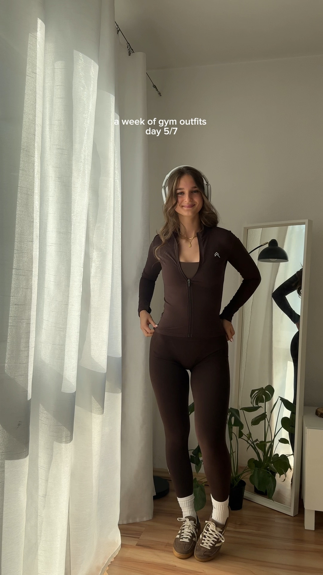 who knew brown could lift this heavy? 🤭🤎

#LTKgym #LTKgymwear #LTKoutfit #LTKfashion

#LTKfitness