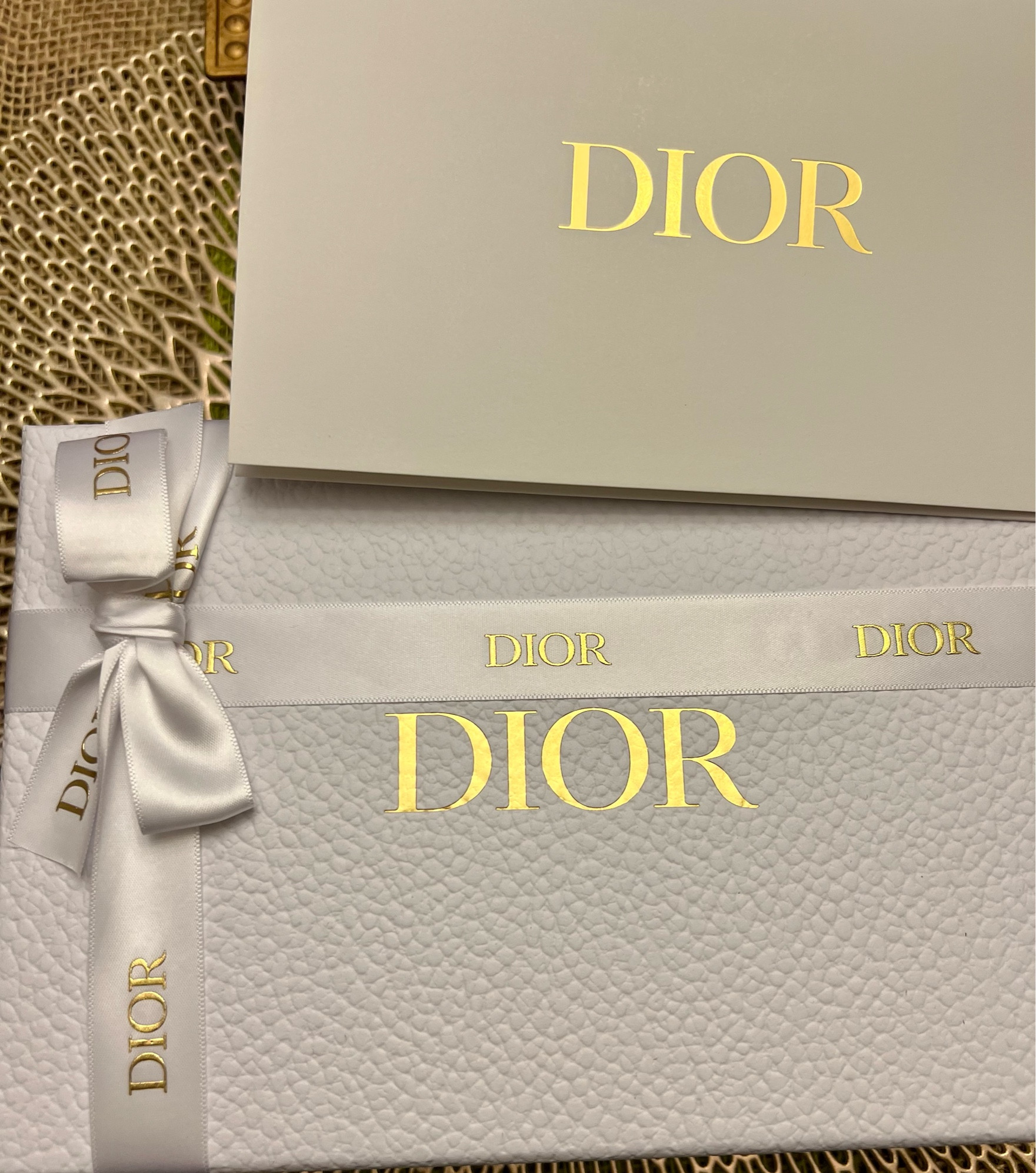 Dior Beauty Faves 🤍
Great gift options for your wife, sister, bestie, mother/MIL. I mean..look at this packaging. Dior gift sets + Dior Best Sellers linked

#LTKGiftGuide #LTKbeauty #LTKHoliday