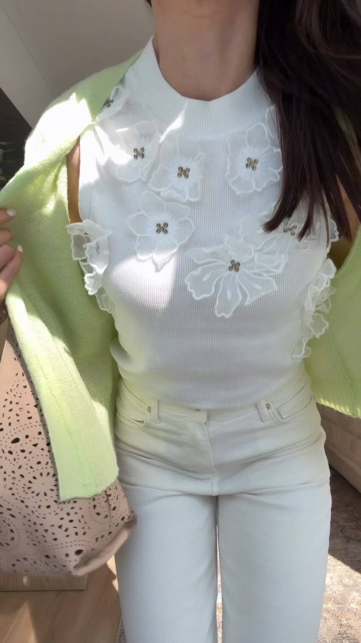 spring neutrals with a pop! this soft green cardi is the easiest way to freshen up your go to white jeans outfit, light, easy, and just enough color

spring outfit, white jeans outfit, green cardigan outfit, neutral outfit inspo, casual chic style, everyday outfit, effortless style, light layers, classic style, outfit ideas, annabrstyle 

#LTKTravel #LTKootd #LTKSeasonal