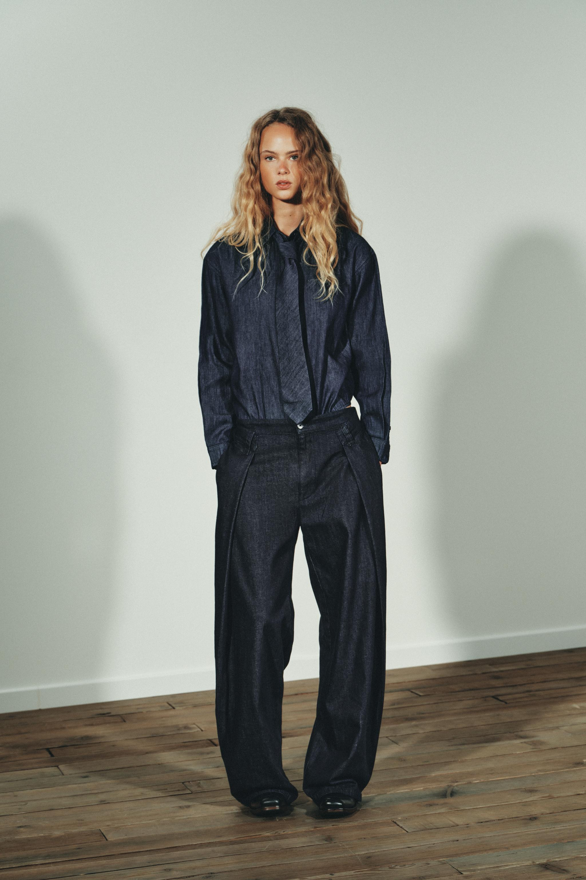 PLEATED FAUX DENIM PANTS | Zara US