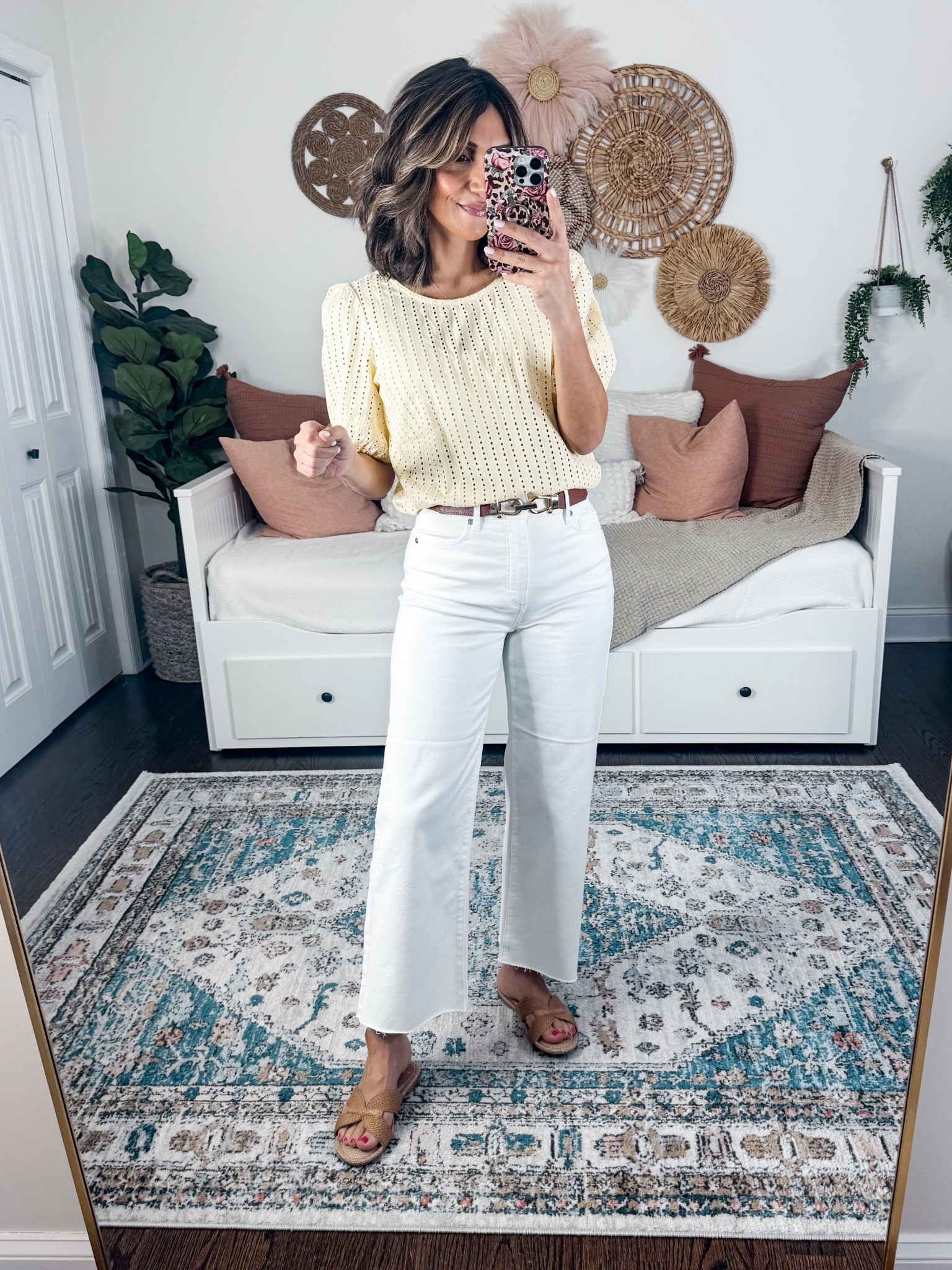 Loft wide leg cropped jeans for so so good! They come in curvy, tall and short! I’m in regular length size 24

#LTKSaleAlert #LTKOver40 #LTKStyleTip