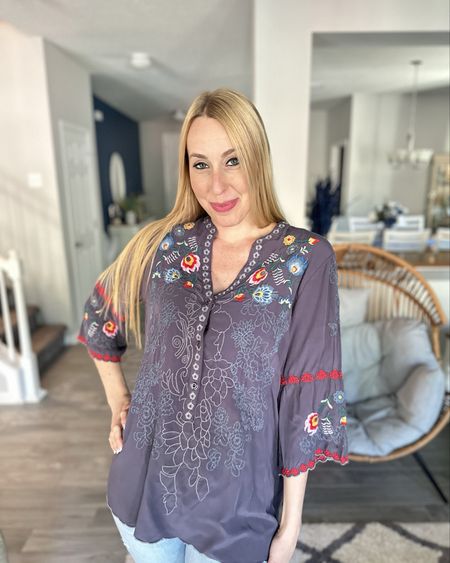 Embroidered blouse 
🩵 loose fit and nice and long 
💙 beautiful artwork and design 
🩵wearing size smalll

#LTKworkwear #LTKstyletip #LTKfindsunder50