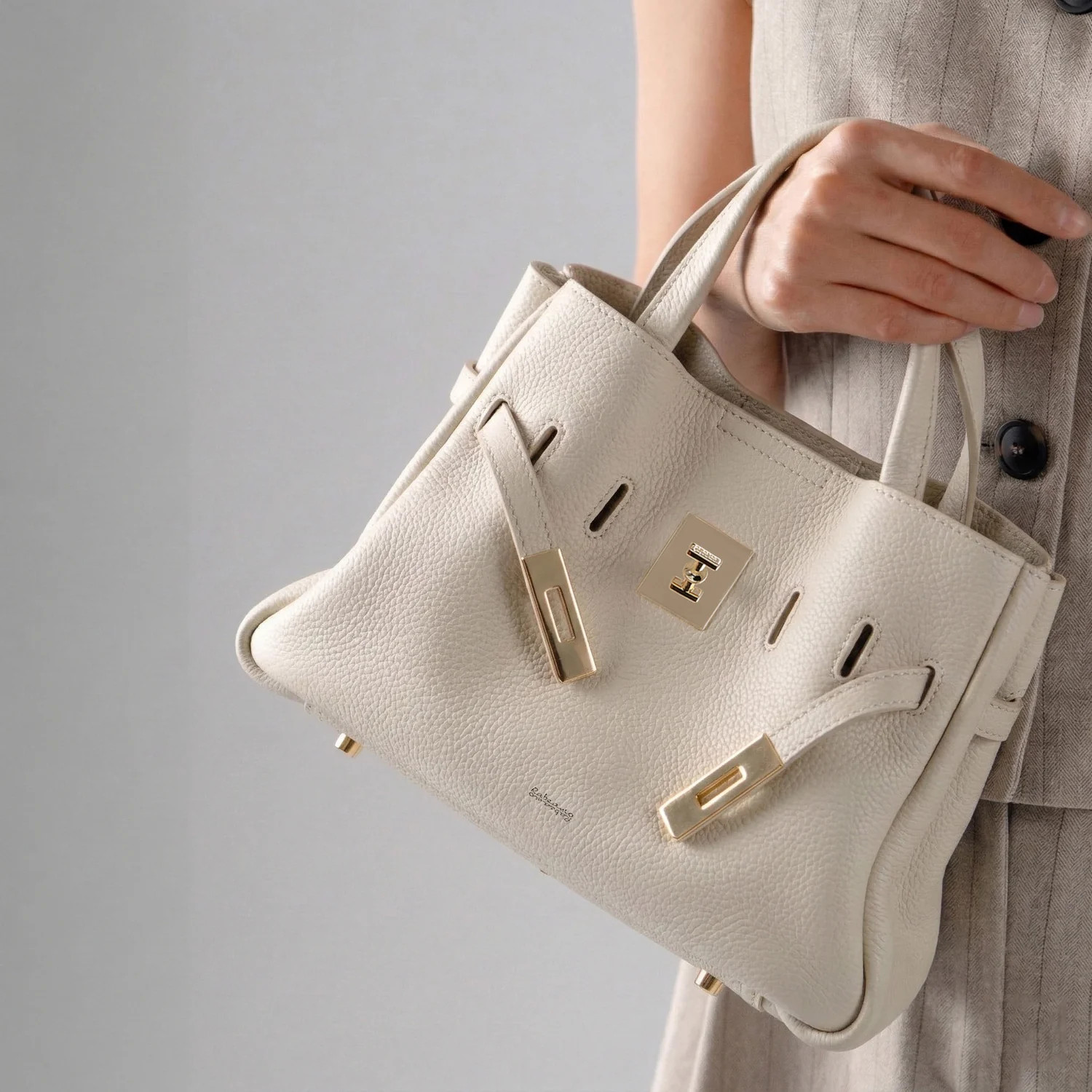 SAOIRSE Belt Soft Structural Shoulder Tote Small | RABEANCO