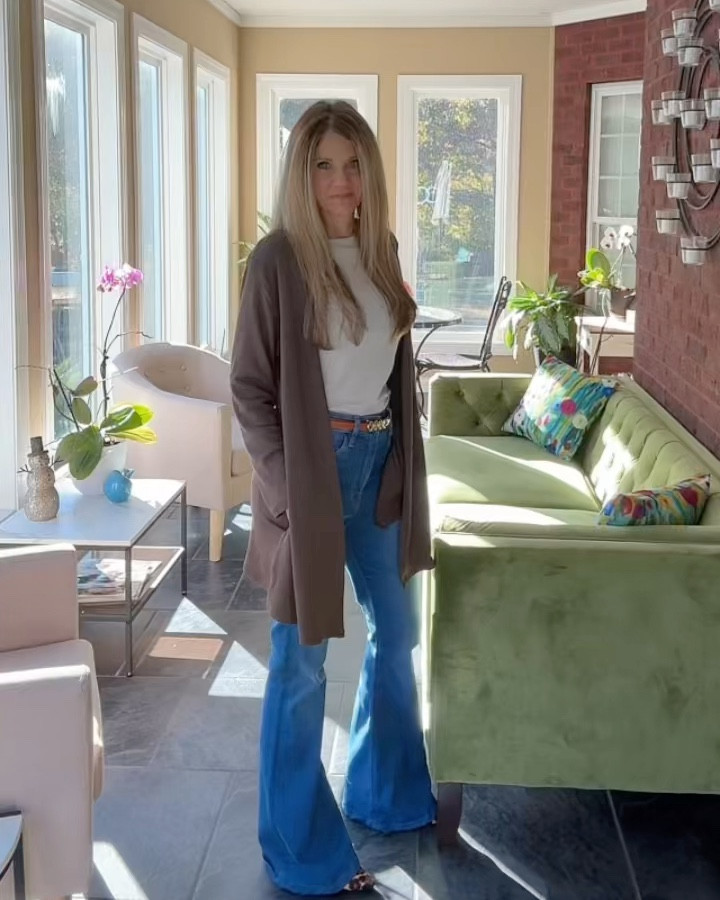 Lightweight cardigan 

#LTKActive #LTKSaleAlert #LTKSeasonal