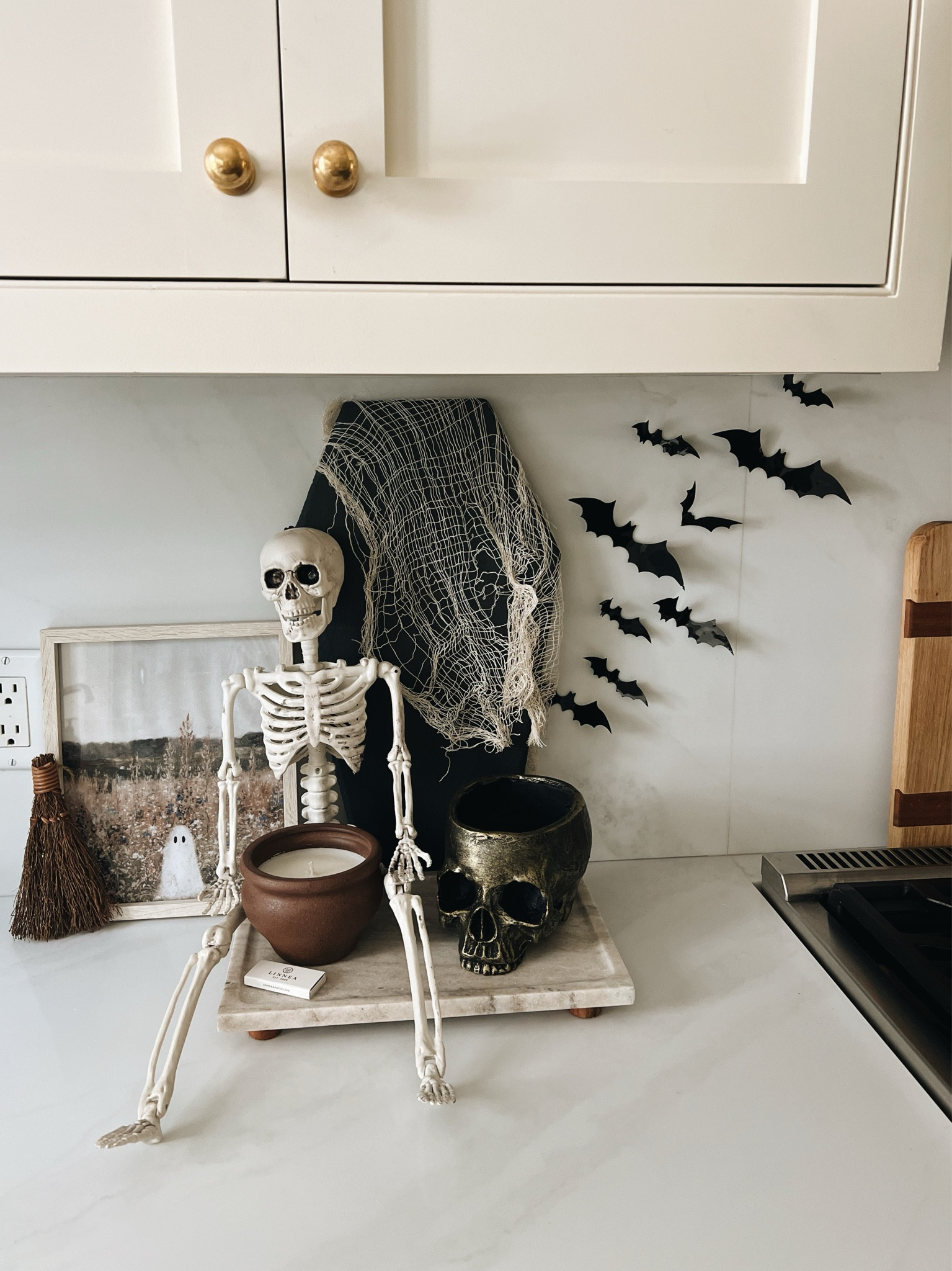 Halloween home decor ☠️ 🦇 

#LTKFindsUnder50 #LTKSeasonal