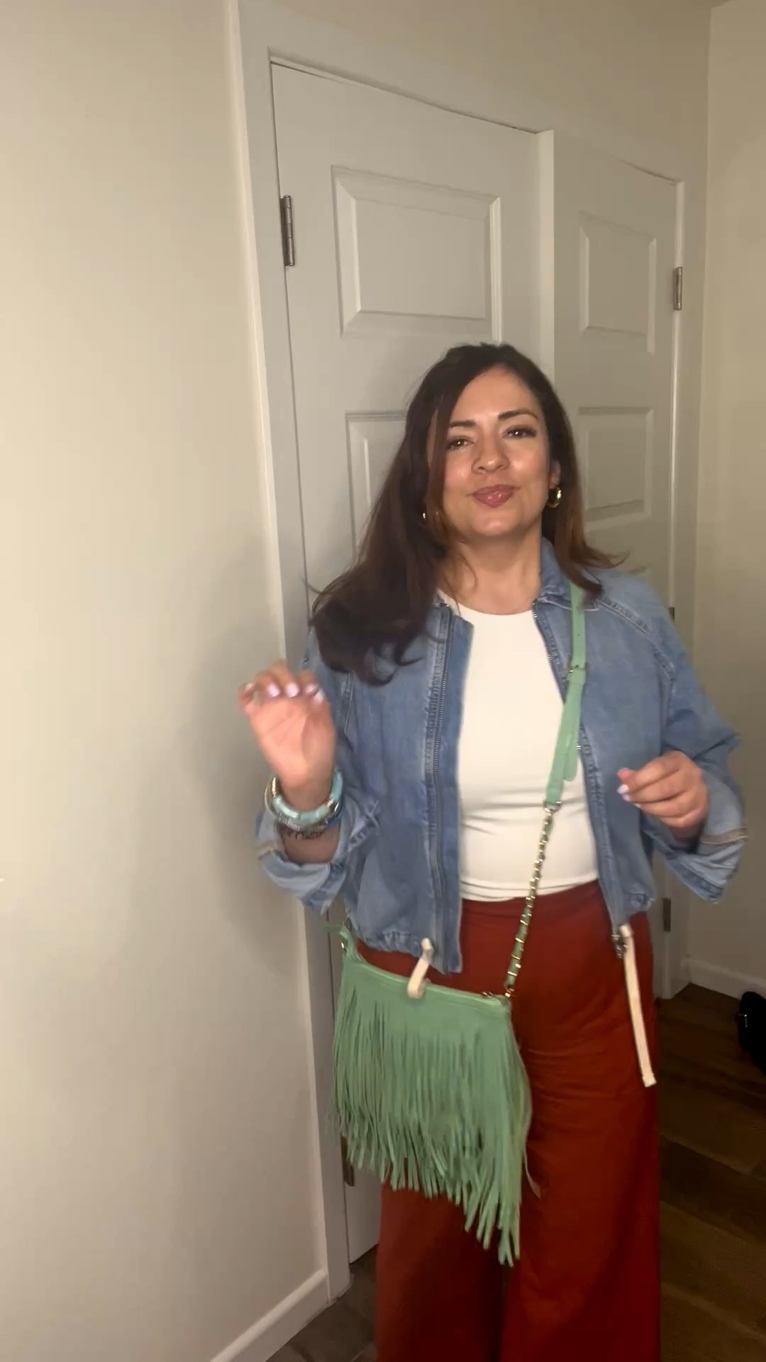 Amazon fringe purse so fun for spring let’s style it different ways! 



#LTKSaleAlert #LTKFestival