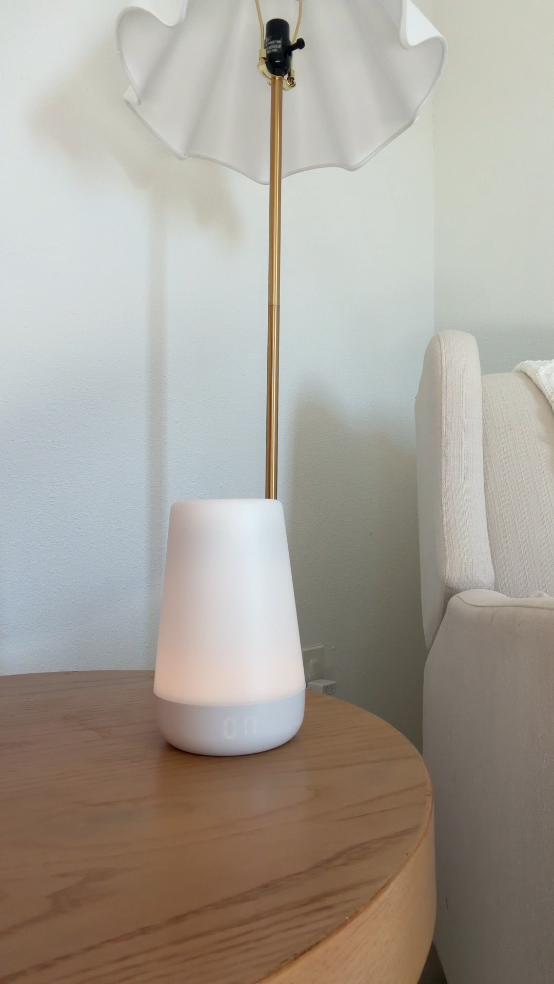 Hatch sound machine in Scottie’s room!