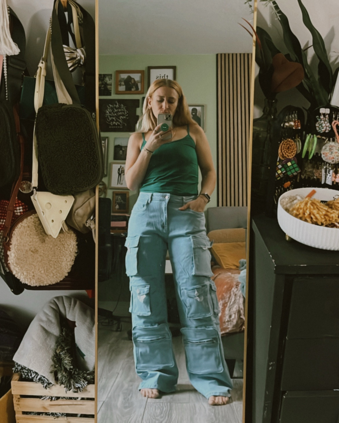 The most pockety pocket cargo pants that ever were.

#LTKStyleTip #LTKMidsize #LTKSaleAlert