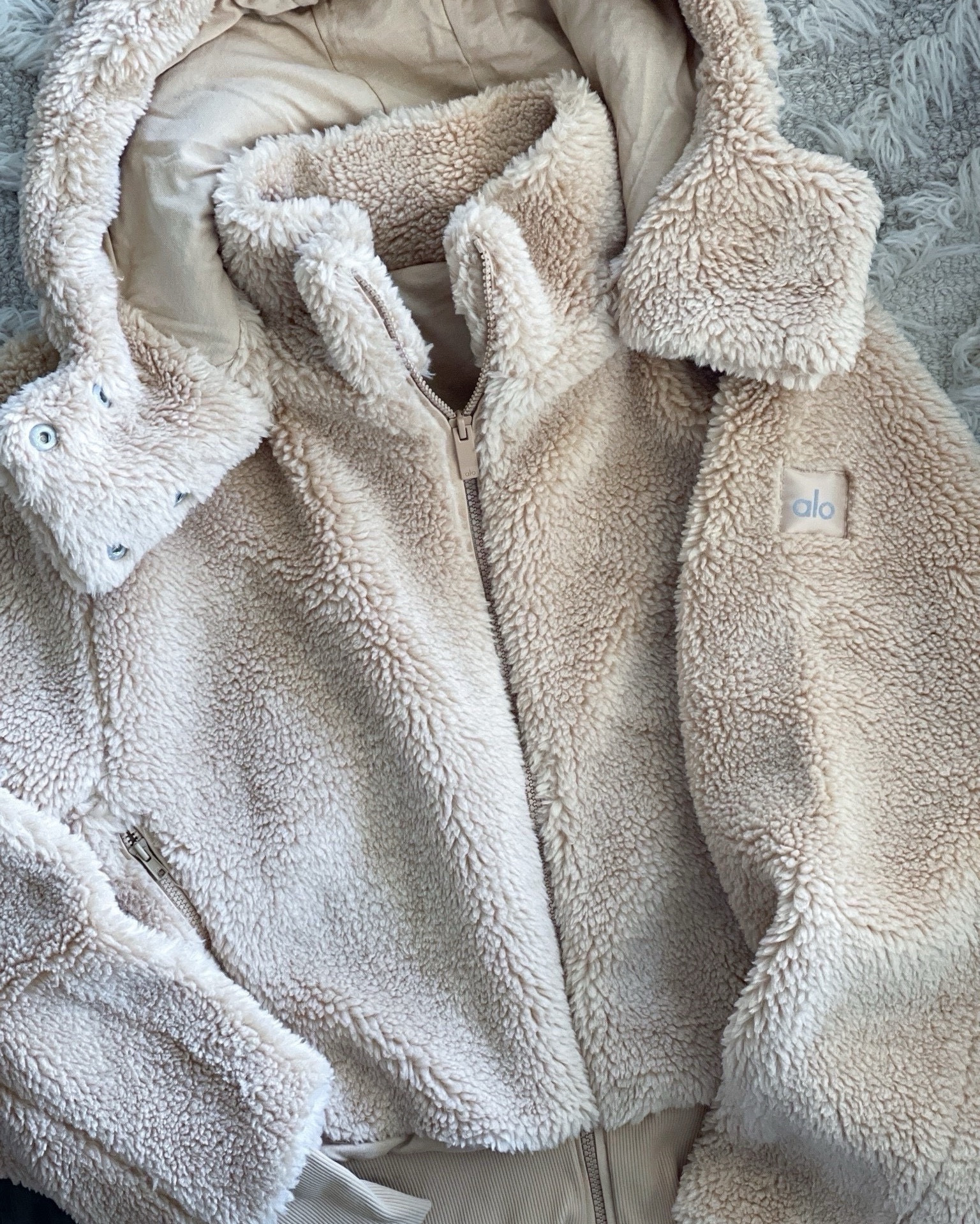 alo yoga cyber Monday is happening now—get 30% off sitewide on all of my favorite alo pieces. Check out the alo “collection” on my LTK shop to see more. 

alo sale - alo yoga - alo - workout wear - activewear - Athleisure 

#LTKGiftGuide #LTKCyberWeek #LTKFitness