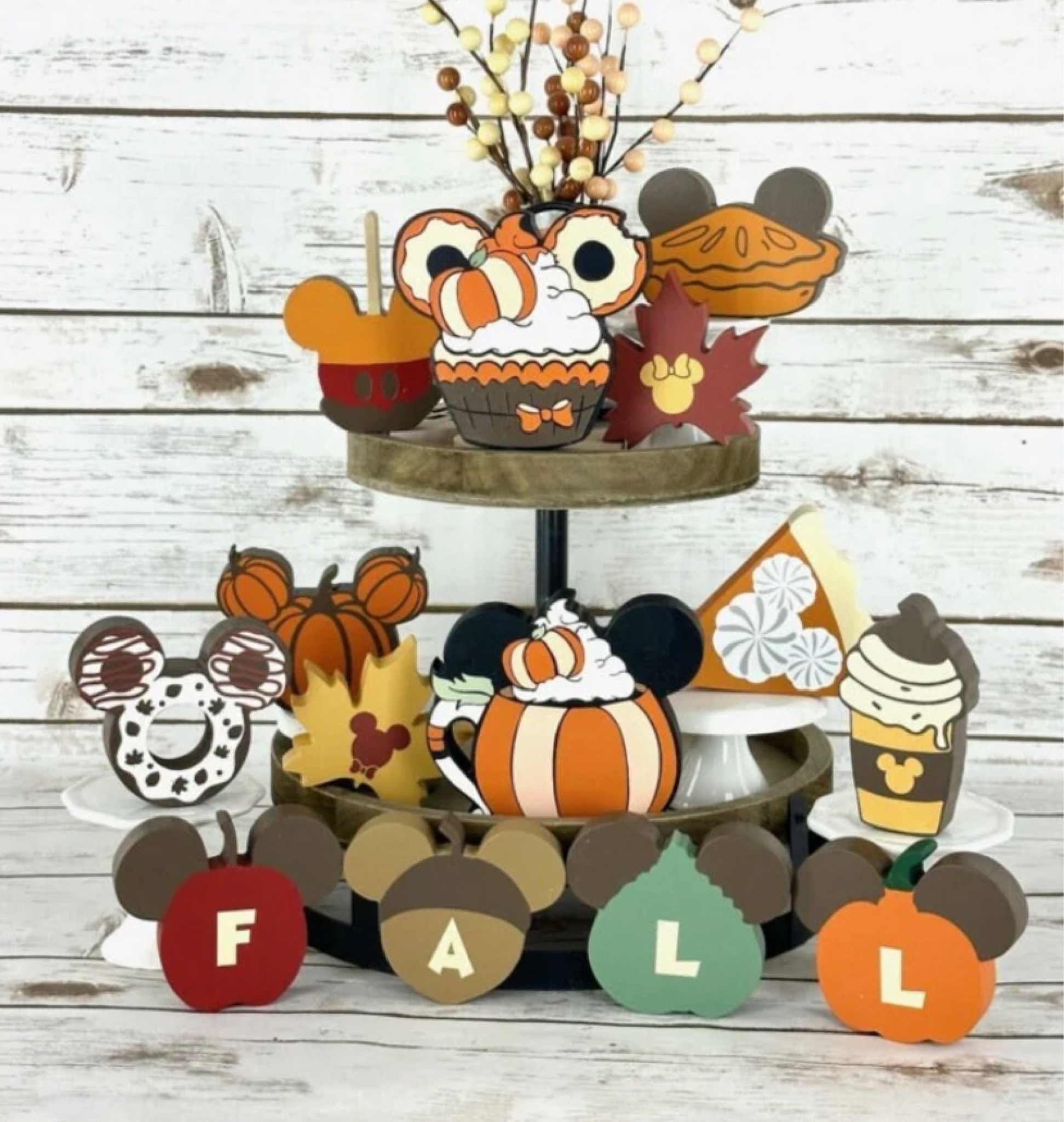 Disney Fall Tiered Tray Decor

#disneyhomedecor #disneydecor #disneyhome #fallhome #fallhomedecor #falldecor 
