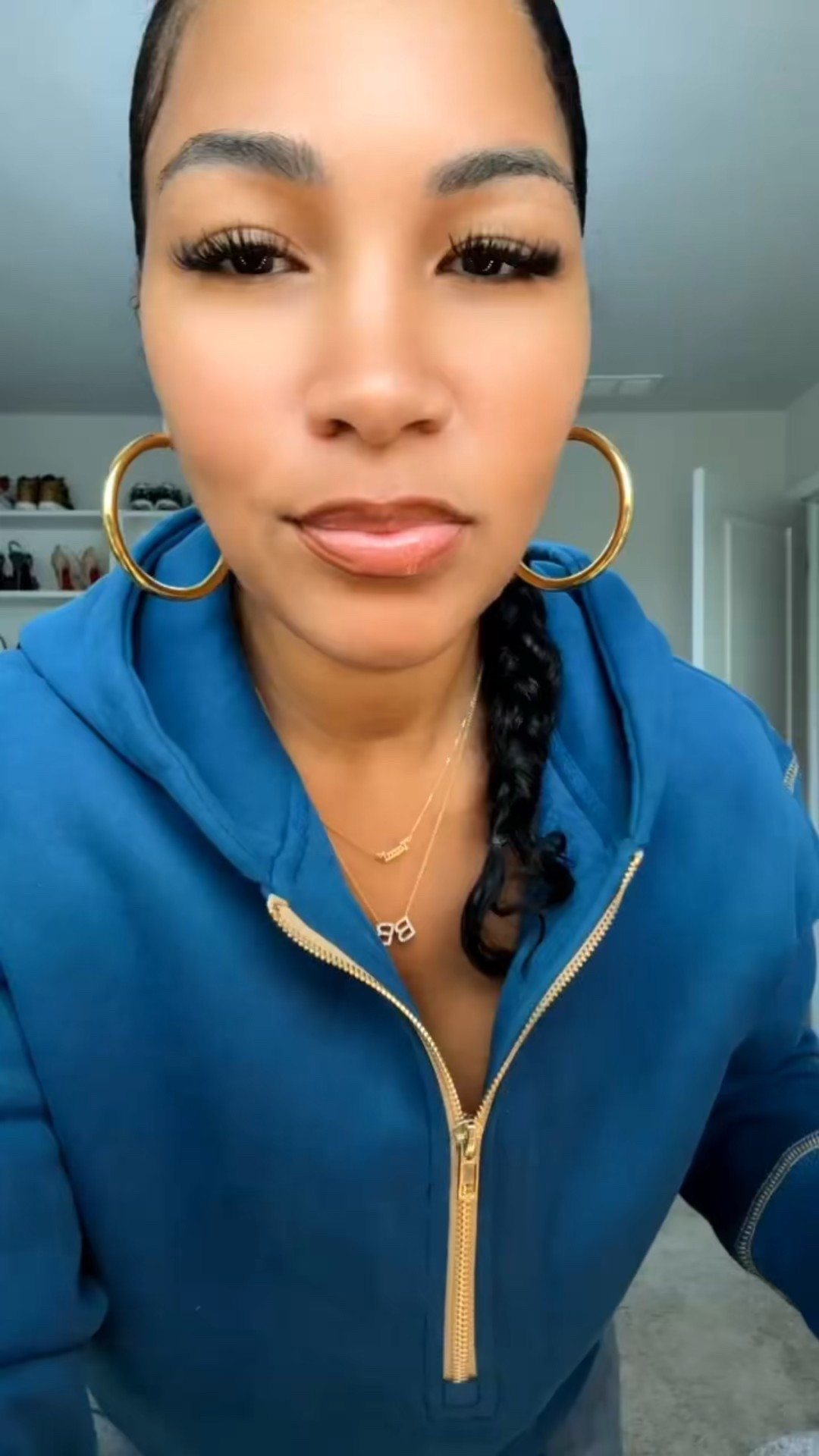 It’s hoodie season #fallfashion