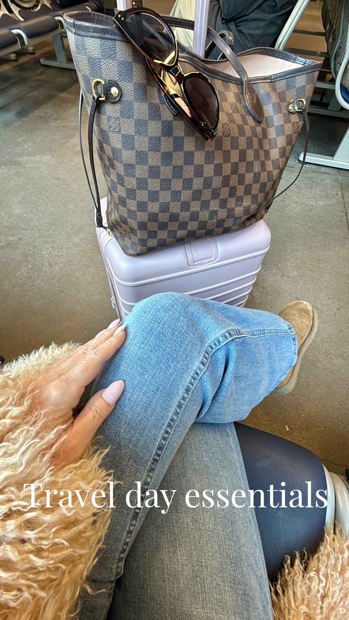 Travel day essentials 

#LTKTravel #LTKdayinmylife