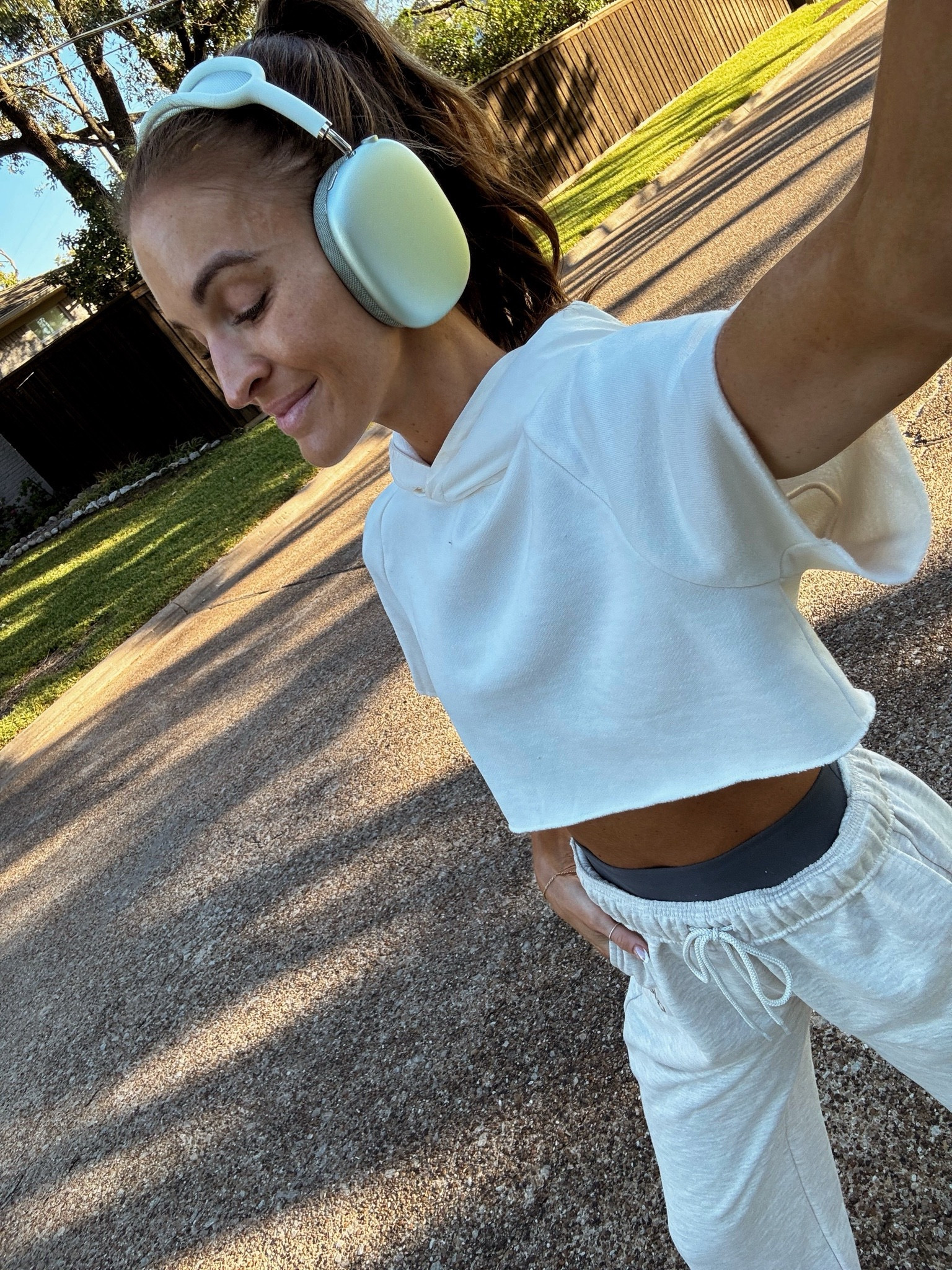 cozy walking fit for fall 🤎