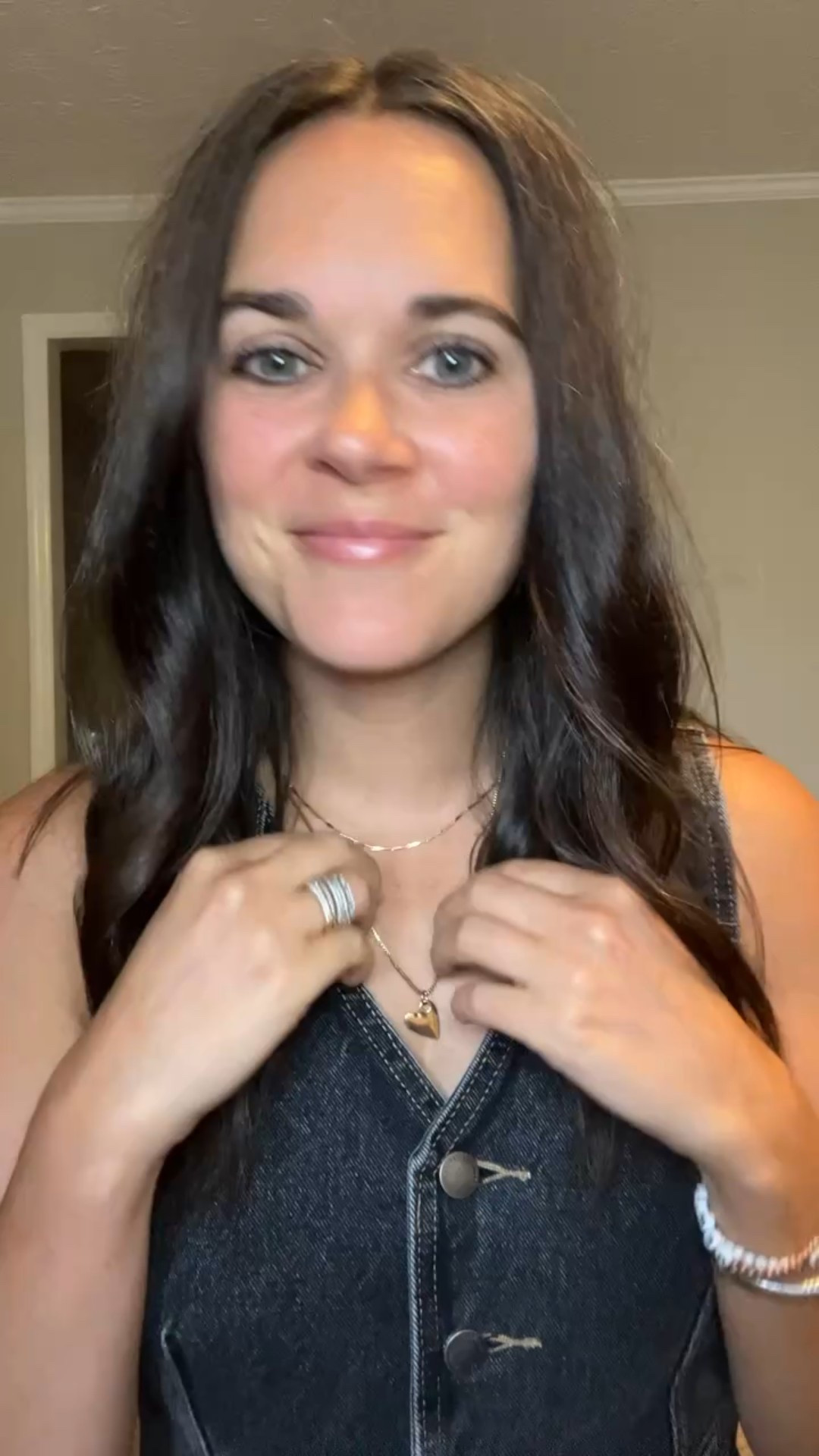 Jeans are 30% off. Fit tts

#LTKStyleTip #LTKFindsUnder50 #LTKSaleAlert