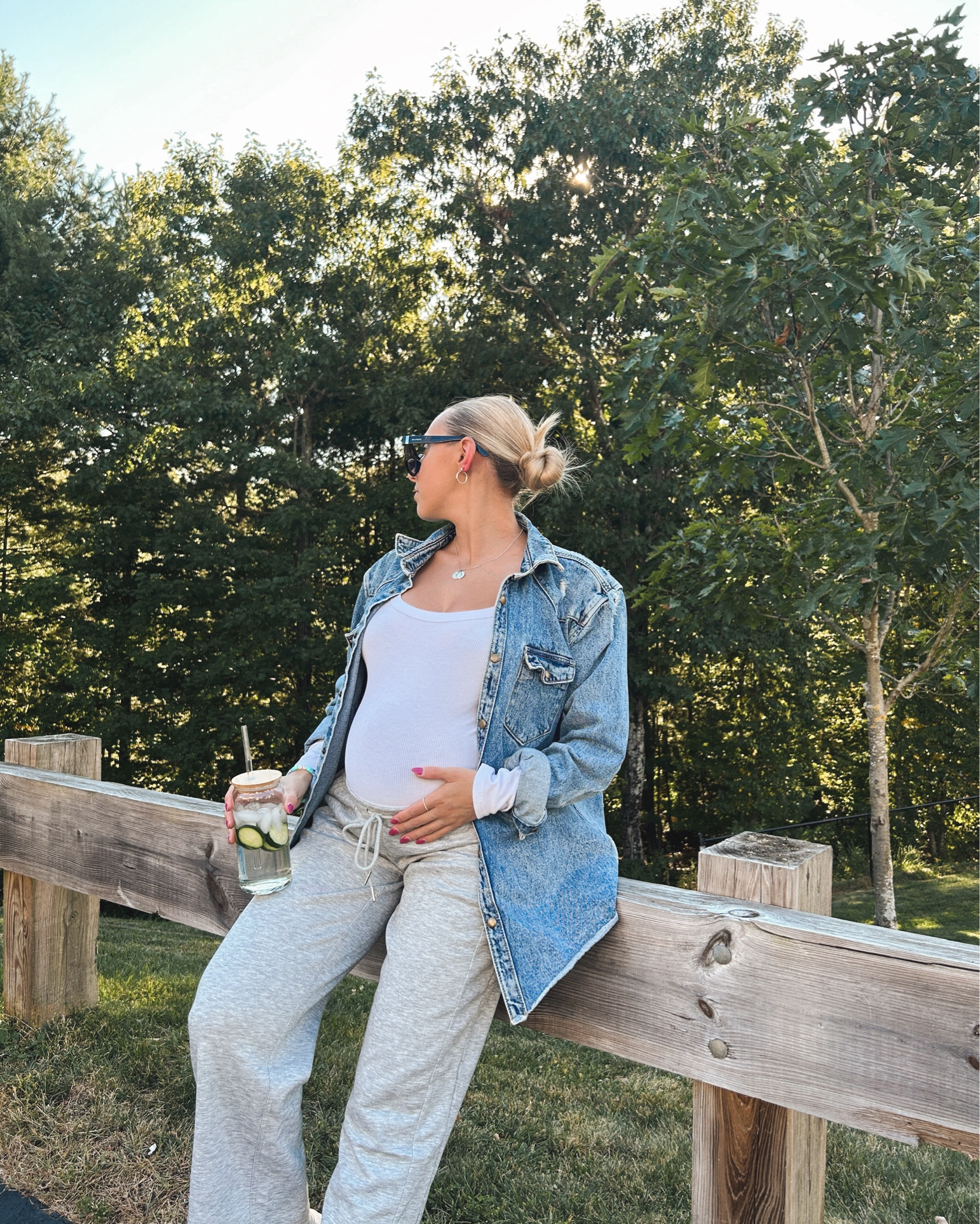it’s officially fall 🍂👖🕶️

#LTKSeasonal #LTKBump #LTKFallSale