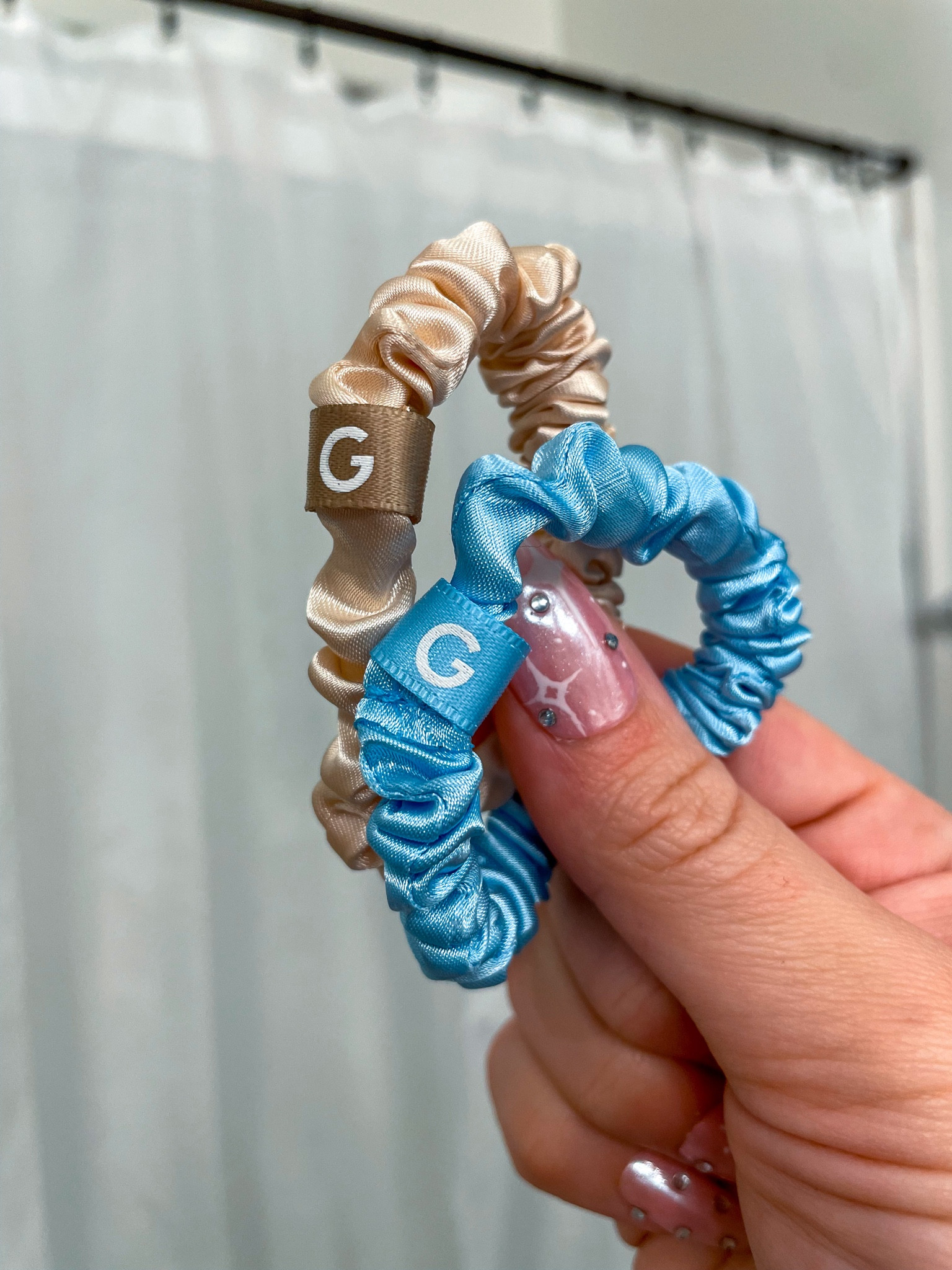 Gimme silk hair bands have been working great for keeping my hair back at night while I sleep without causing damage. Comes in a six pack of black, nude and light blue. 🩵✨🤌🏼

#Hair #LongHair #Silk #HairCare #TrendingHair #Trending #Trendy #LightBlue #Nude #GimmeHair #Scrunchie

#LTKStyleTip #LTKFindsUnder50 #LTKBeauty