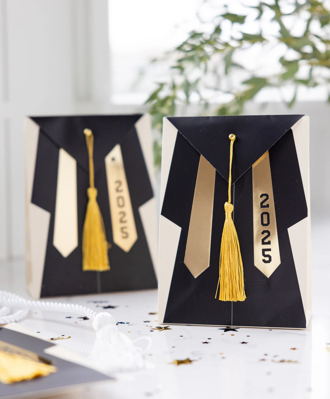 Cap and Gown Treat Bags | My Mind's Eye