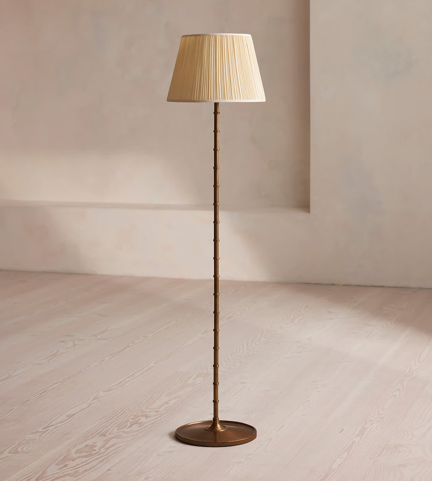 Alexander Floor Lamp, US | Soho Home Ltd