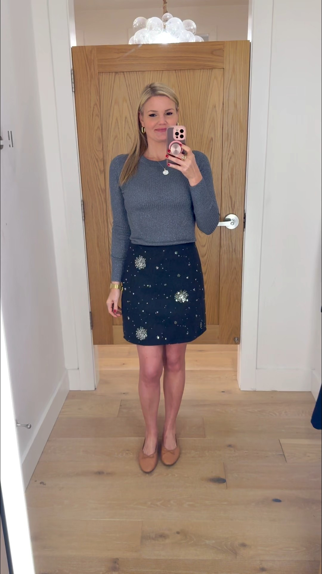 Holiday outfits are all 40% off!

#LTKootd #LTKHoliday #LTKvlog