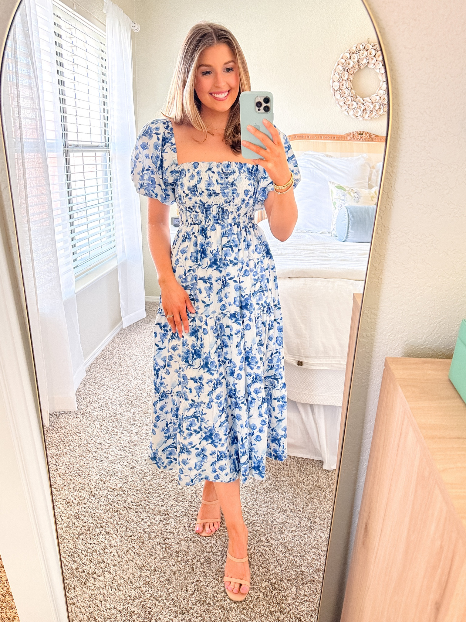 Wearing a size XS! Perfect blue and white midi dress for spring!

Easter dress // spring dress // blue & white dress // blue and white dress // abercrombie // 

#LTKFind #LTKstyletip
