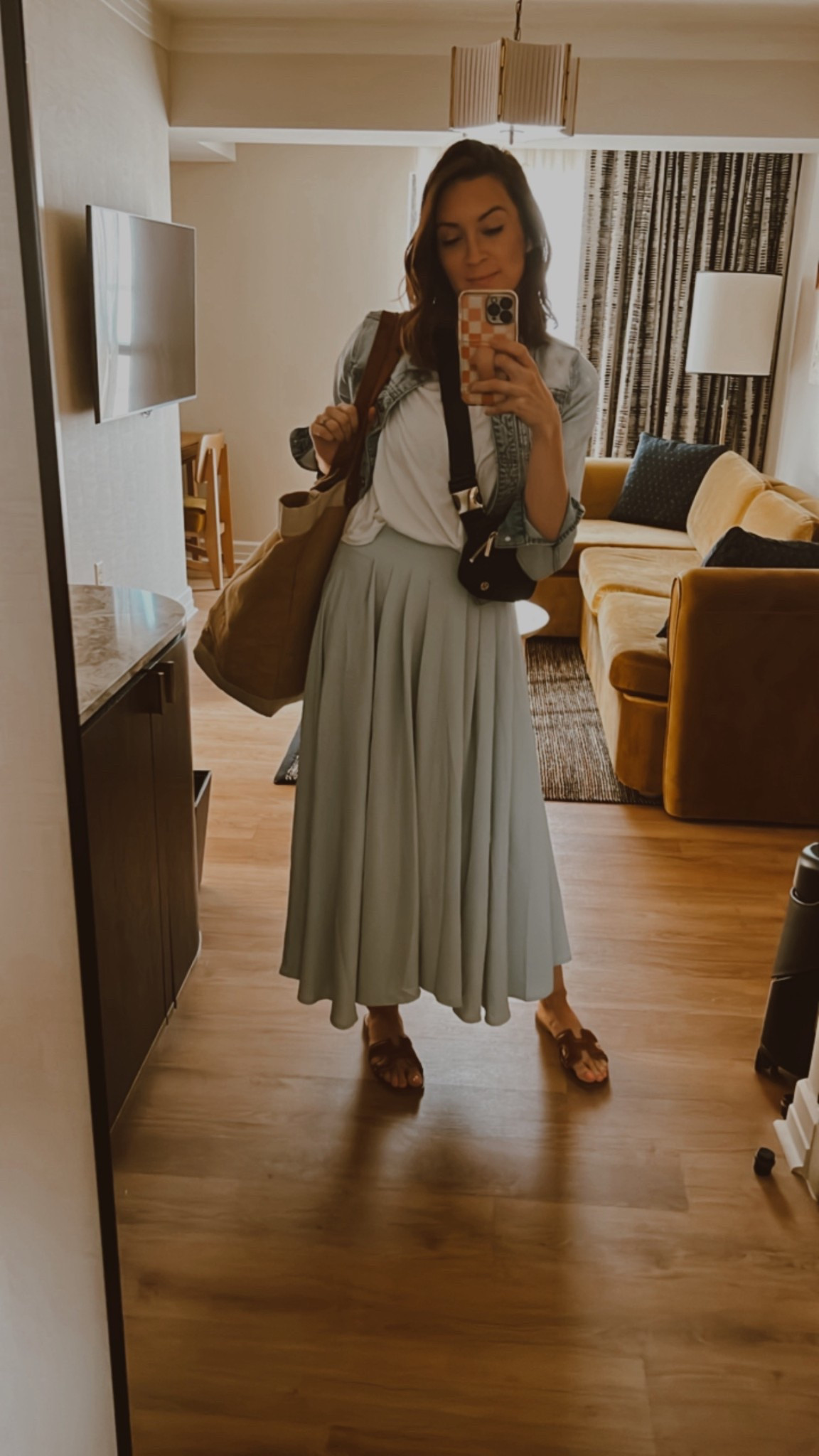 Midi skirt and denim jacket 

#LTKSaleAlert #LTKFindsUnder100 #LTKTall