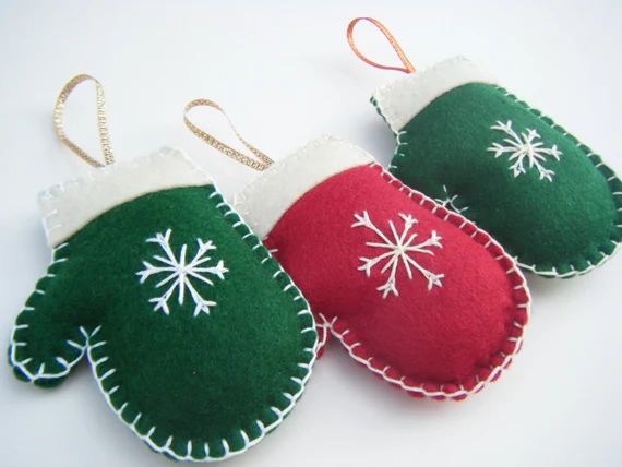 Christmas Mitten Decoration, Felt Mitten Ornament, Felt Christmas Decoration | Etsy (CAD)