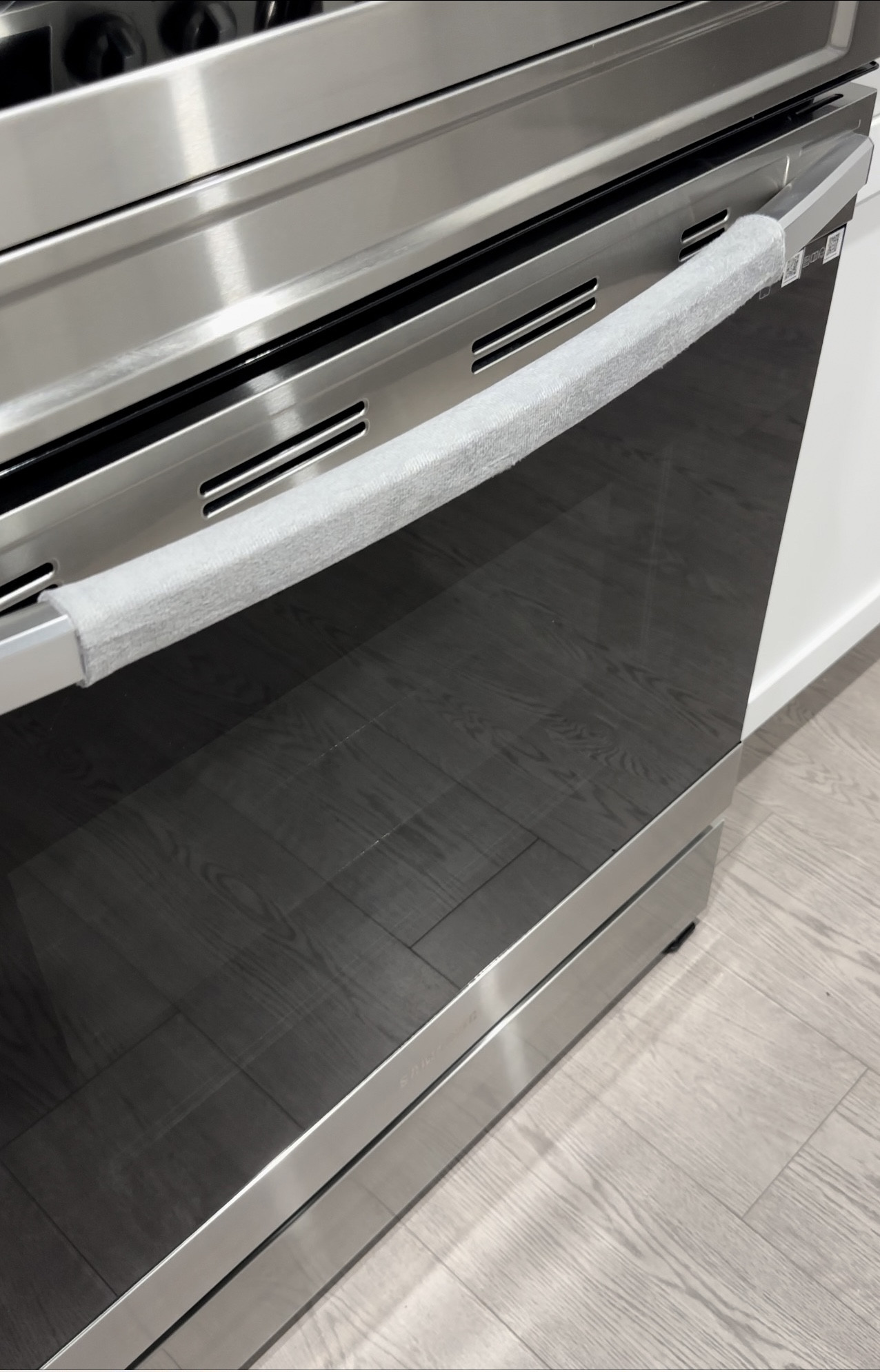 Washable door handle protector. Great for the fridge and stove! 

#LTKhome