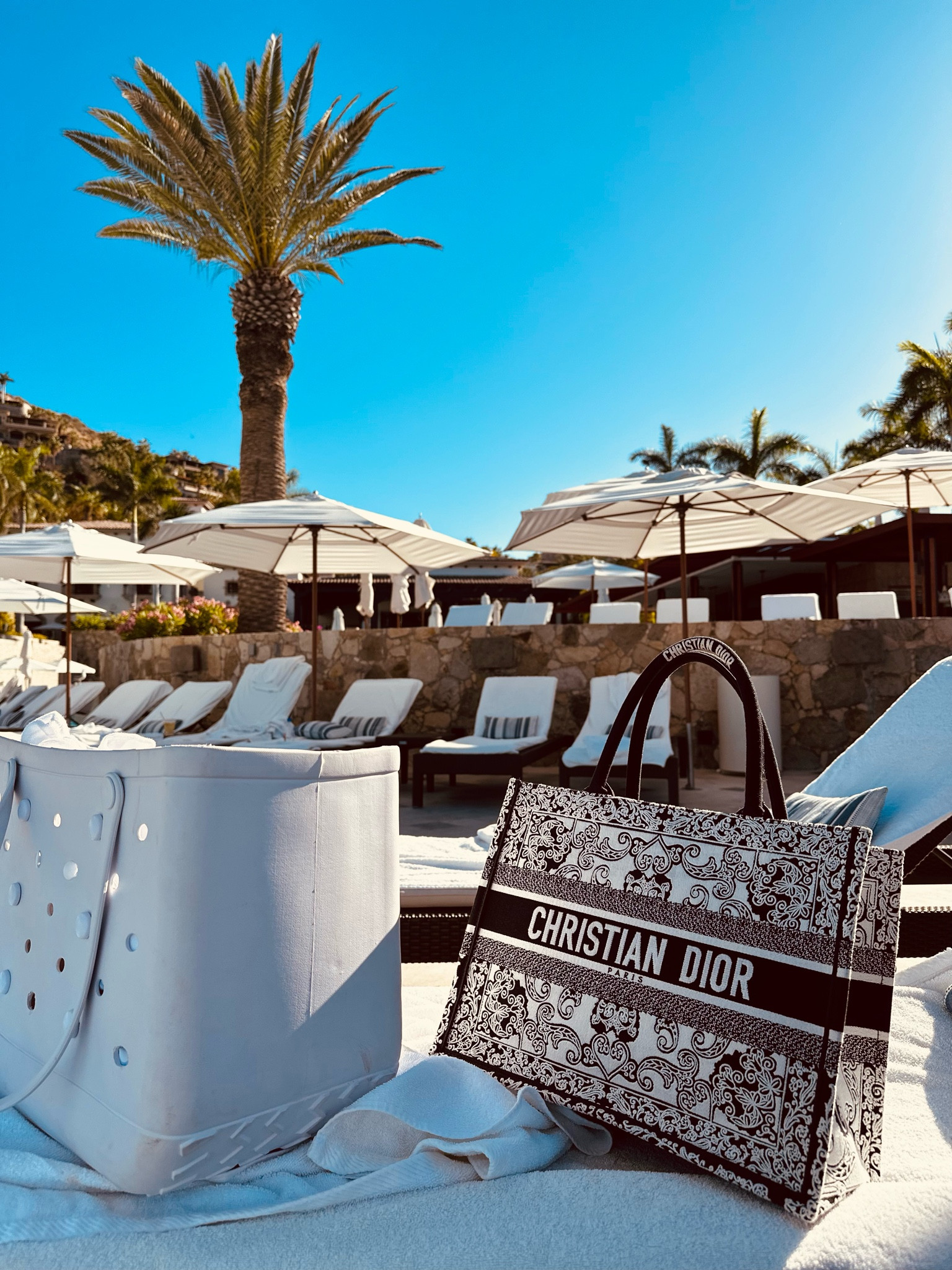 Pool time.
This beach bag (with the dividers) is the greatest ever. I was late to the game but it really is a must have for kids with swimming lessons or the beach. 

#LTKkids #LTKfamily #LTKswim