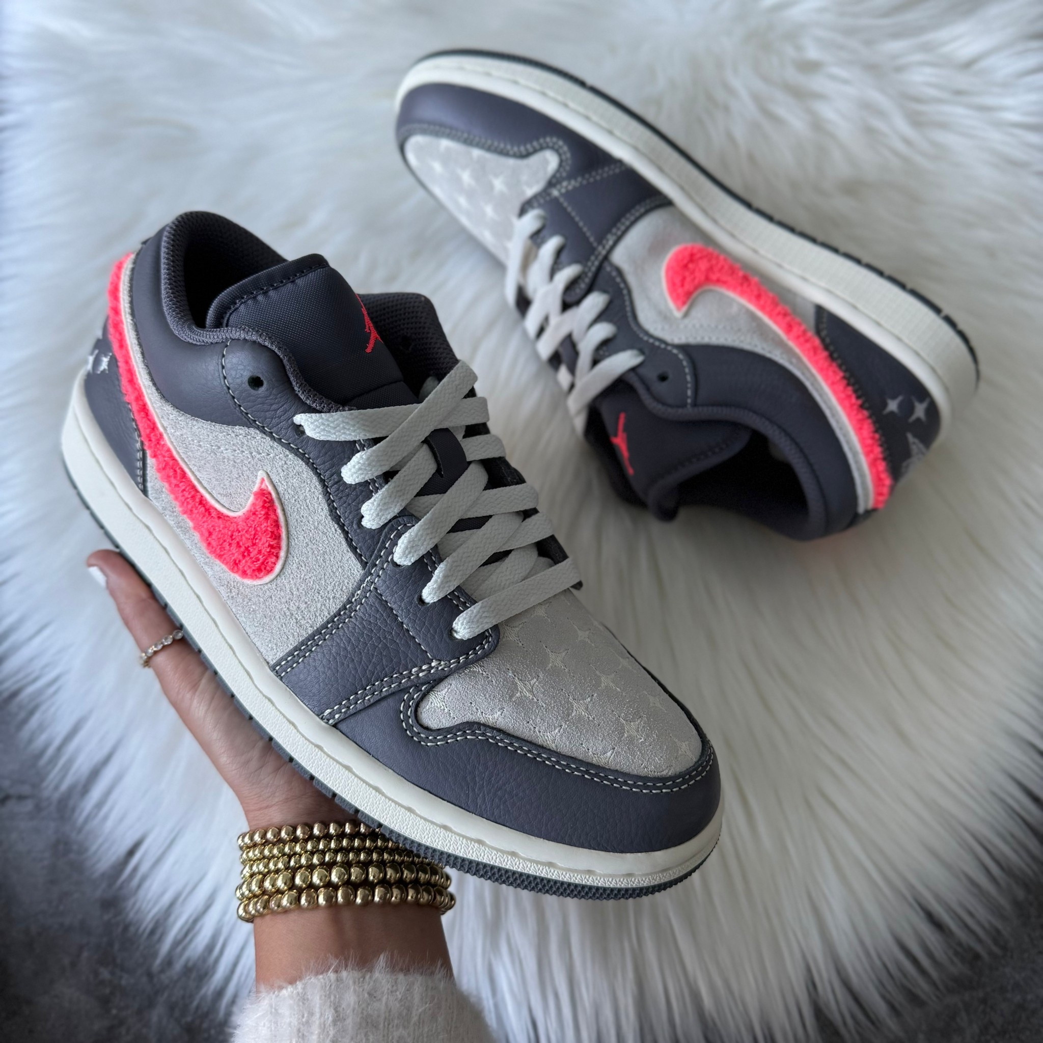 Air Jordan 1 Low Women's Shoes