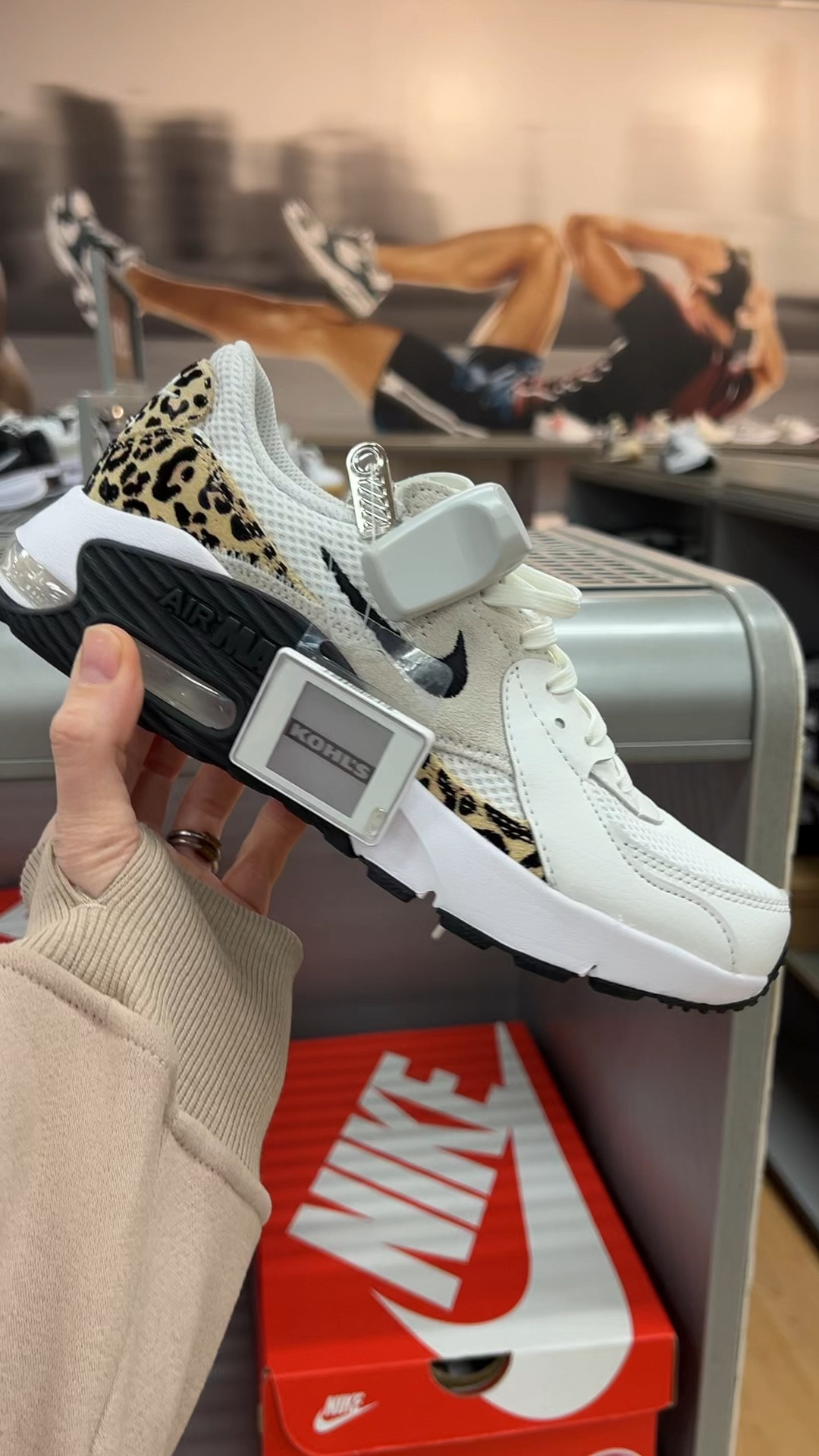 Nikes Air Max Excee, love the hint of leopard! 