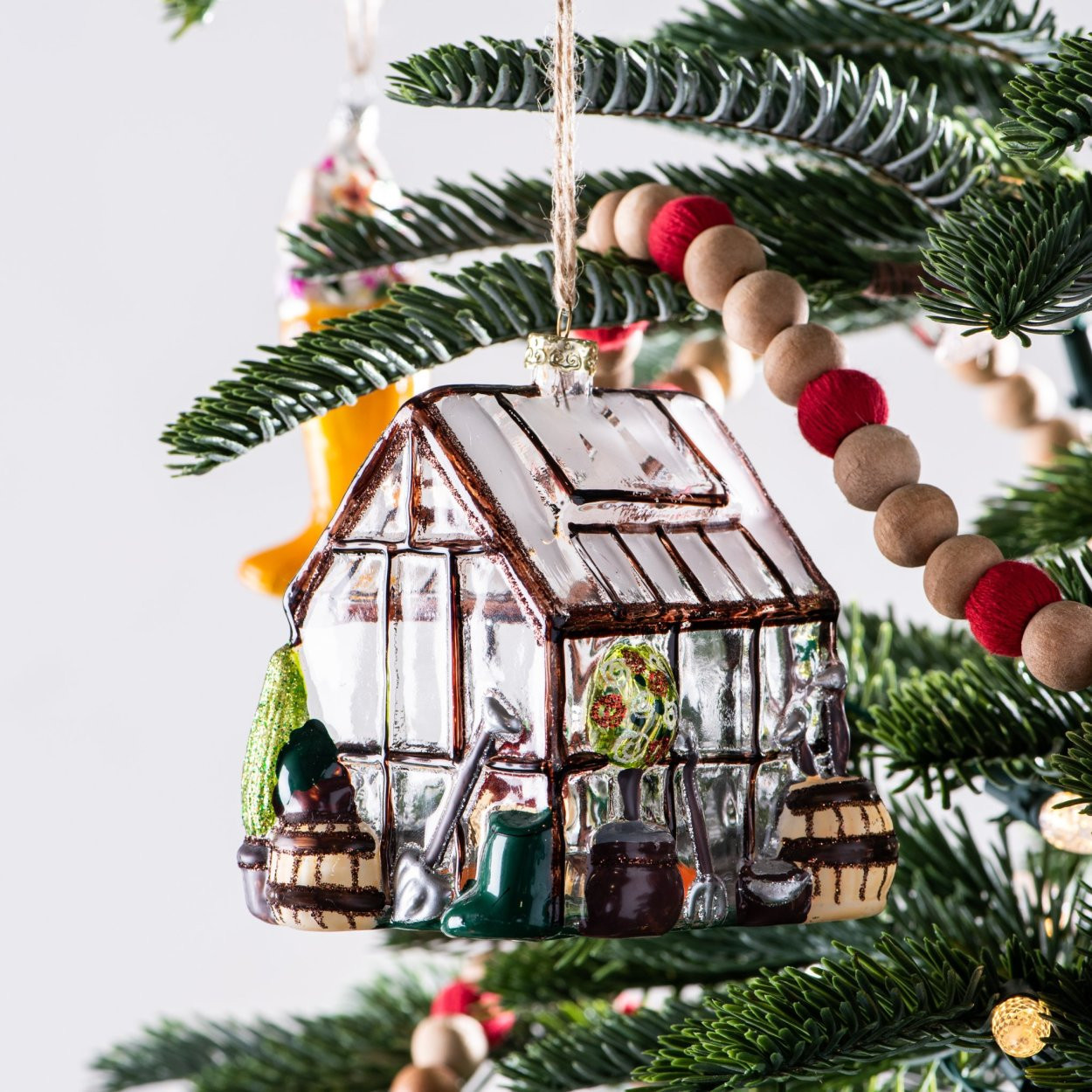 Greenhouse Ornament | Magnolia