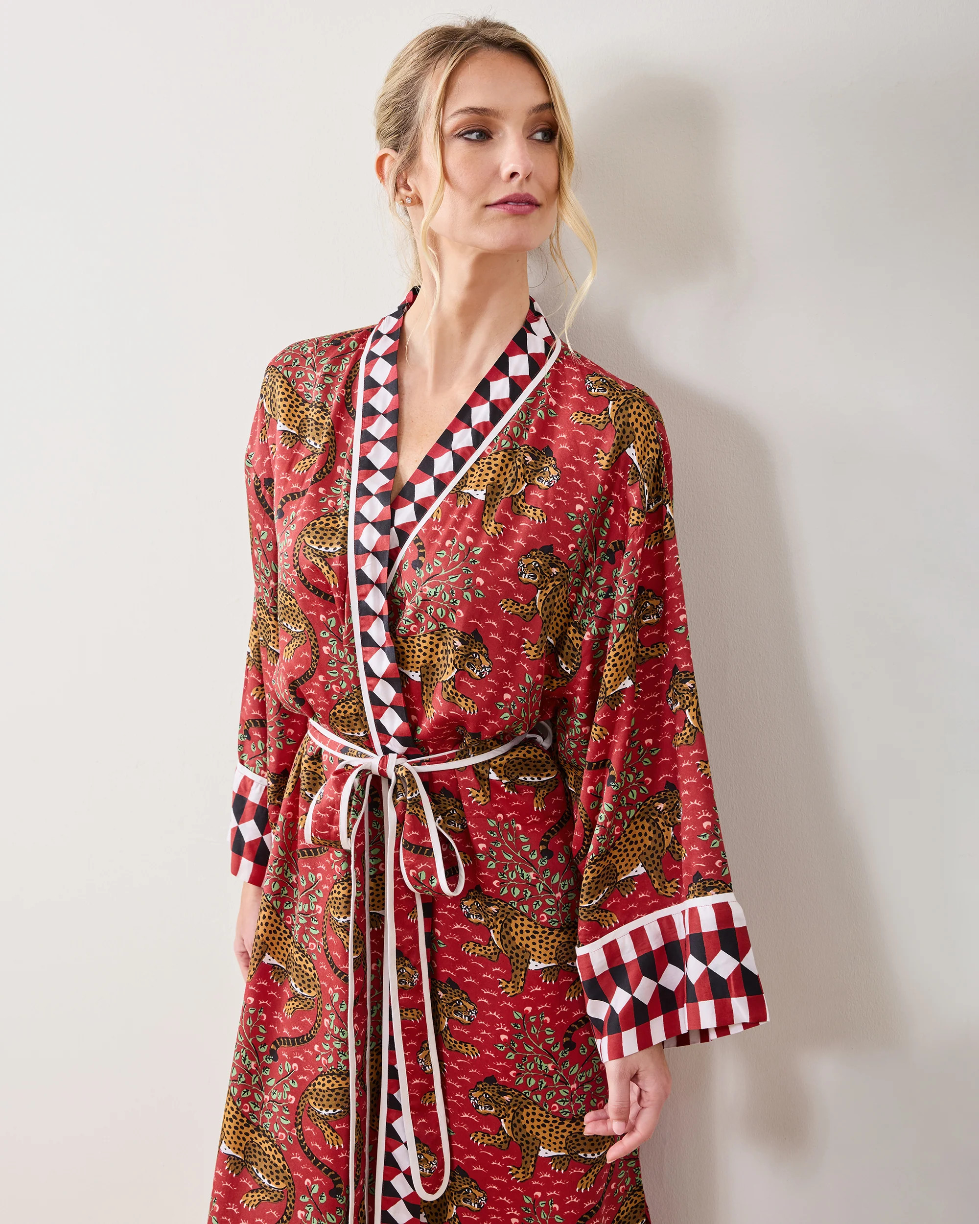 Bagheera - Eco Satin Robe - Scarlet | Printfresh