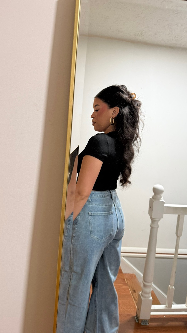 petite friendly jeans? say less👖♥️

@genleck @amazonfashion @amazon 

#tryon #jeans #genleck

#LTKPetite #LTKgrwm #LTKootd