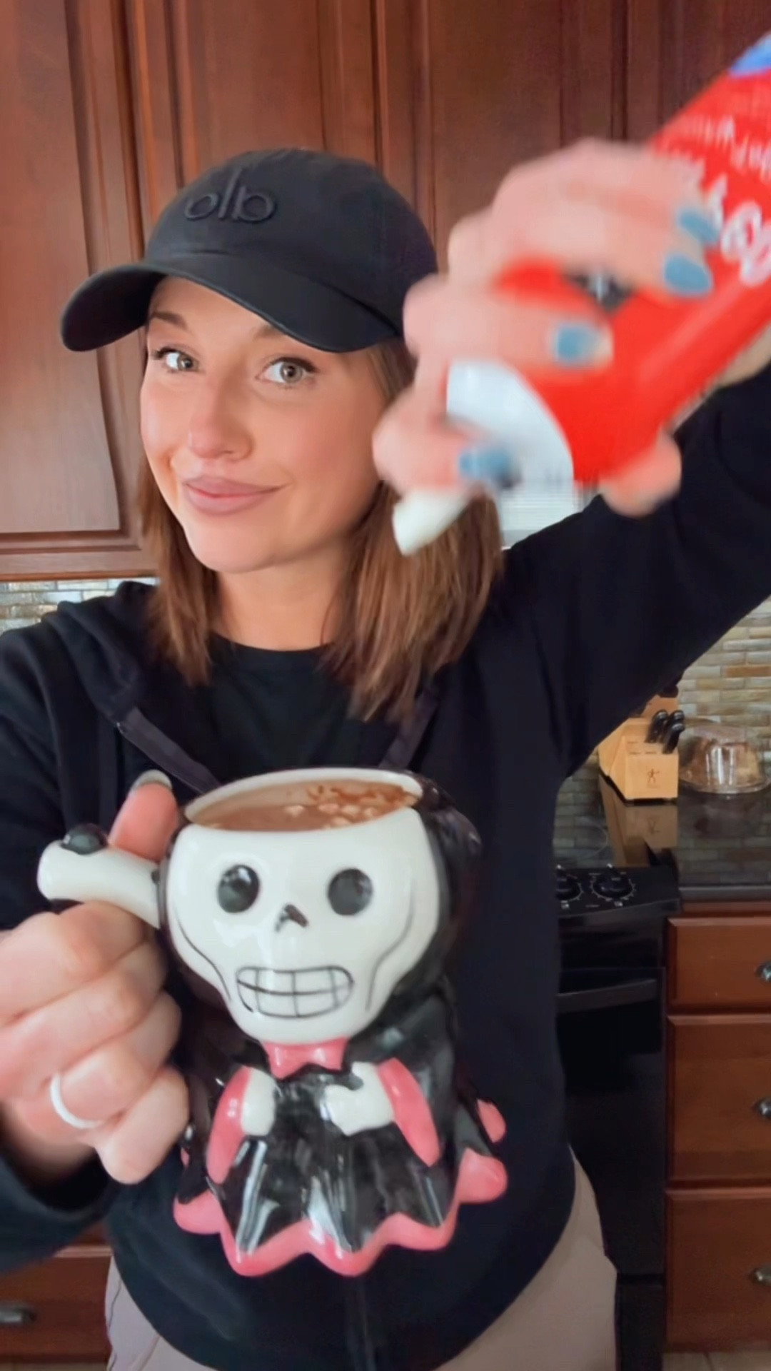 53 grams of protein… say what?! 😛

#LTKFitness #LTKFindsUnder50 #LTKSeasonal