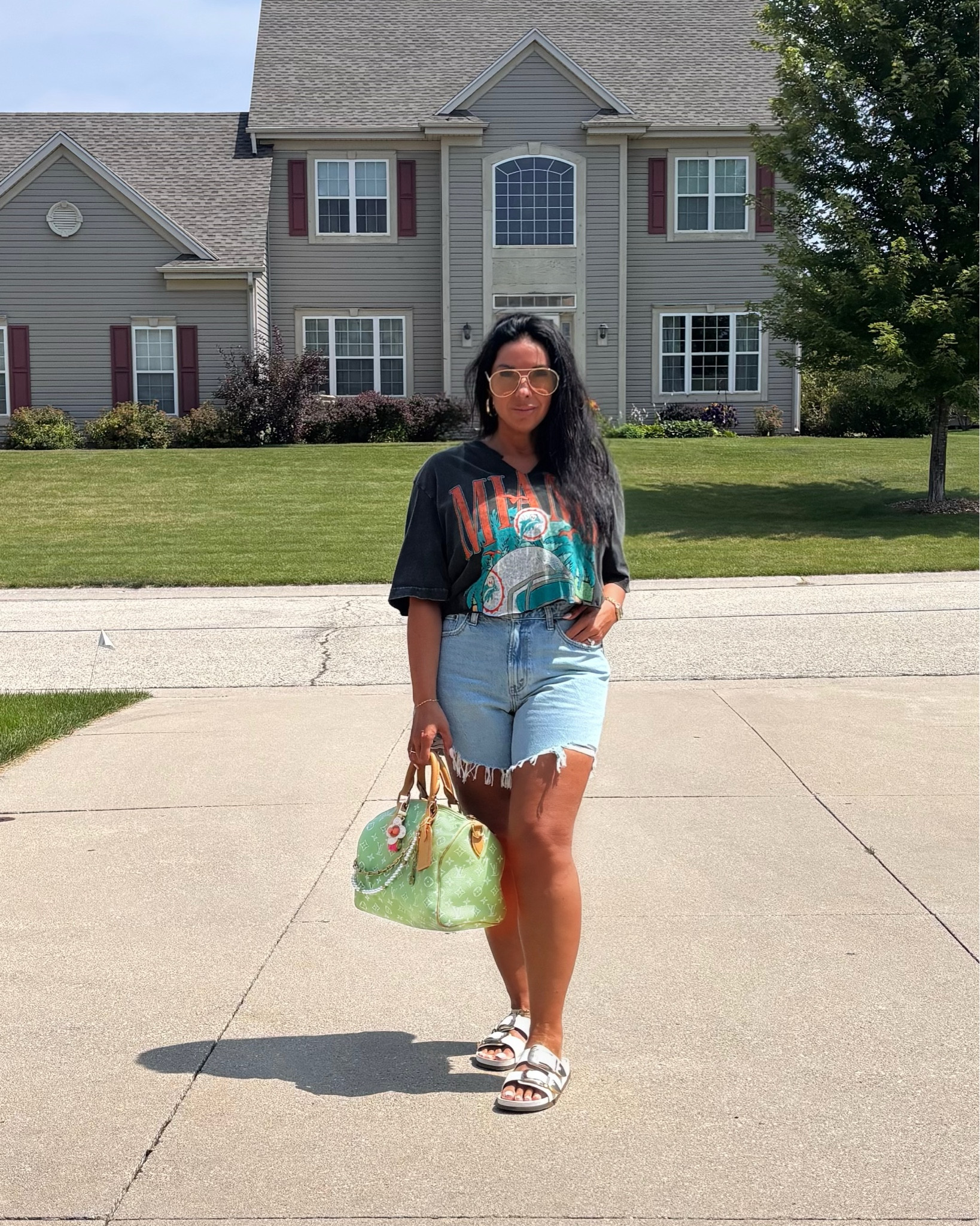 Quick Costco run in some of my fave closet staples. I reach for these pieces constantly. 
Some items are still on sale!
Wearing Large tee and size 28 shorts. 
New sunnies linked as well- inspired by the $700 bottega aviator frames 🕶️ 

#LTKStyleTip #LTKPetite #LTKOver40