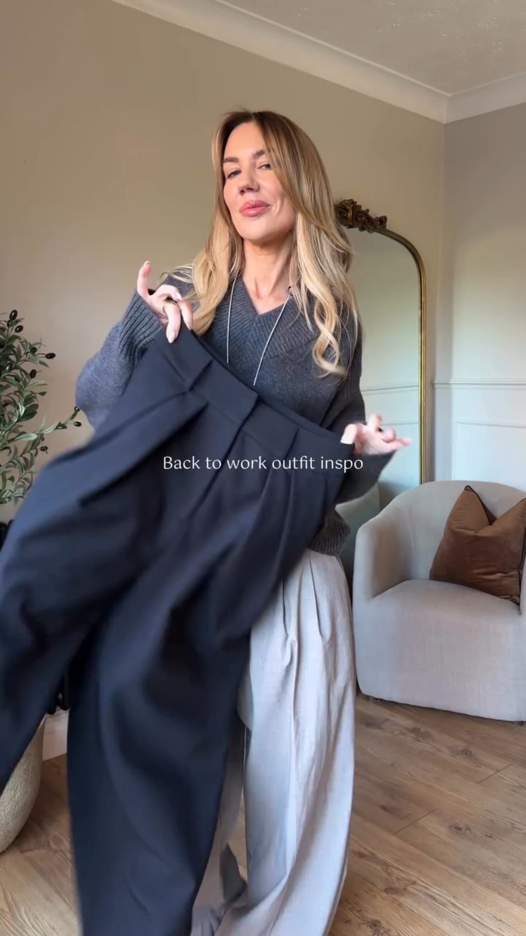 Starting 2026 with some back to work outfit inspiration.

The shape of these trousers are & the boxy cut blazer 🤌🏼

*the trousers are long so I’ve rolled them up once and I have a low heel on. 

Outfit inspiration, back to work, suit, styling, neutral outfits, what to wear, daily outfits, fashion in your 30s, fashion, stylist