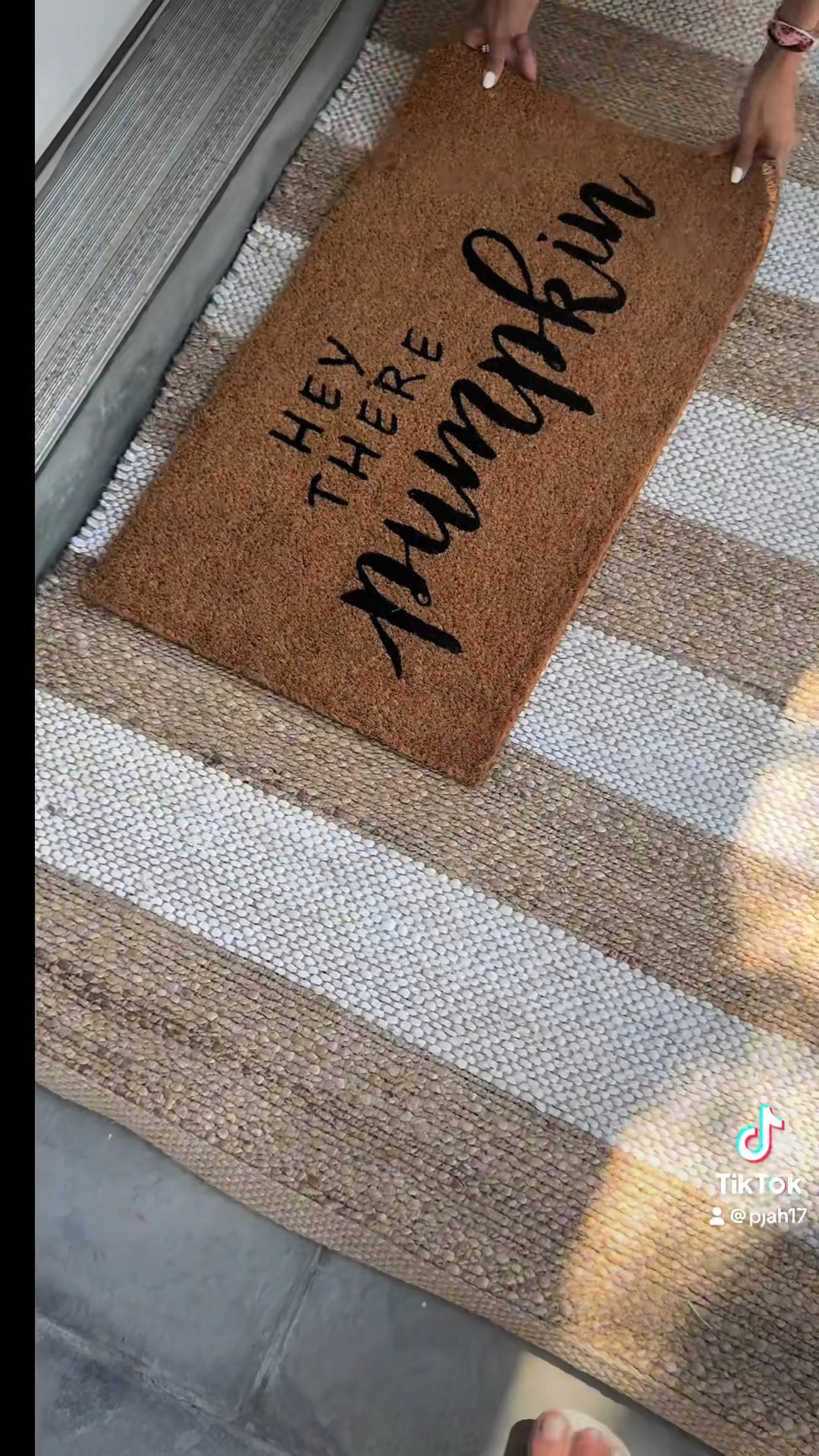 Fall Porch Decor 🍂

#LTKSeasonal #LTKstyletip #LTKhome