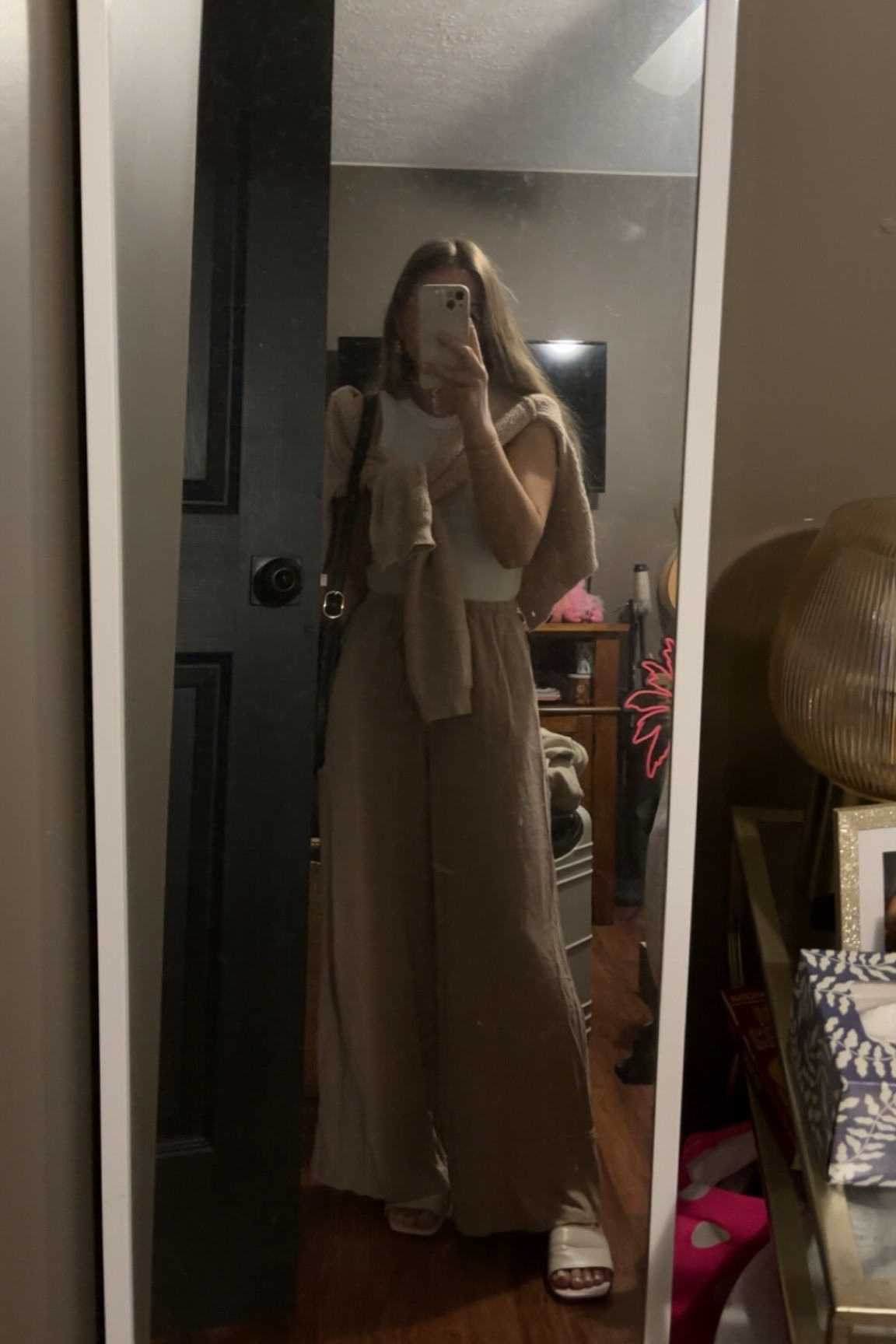 Linen pants summer outfit🫶🏻

#LTKdayinmylife #LTKootd #LTKSeasonal