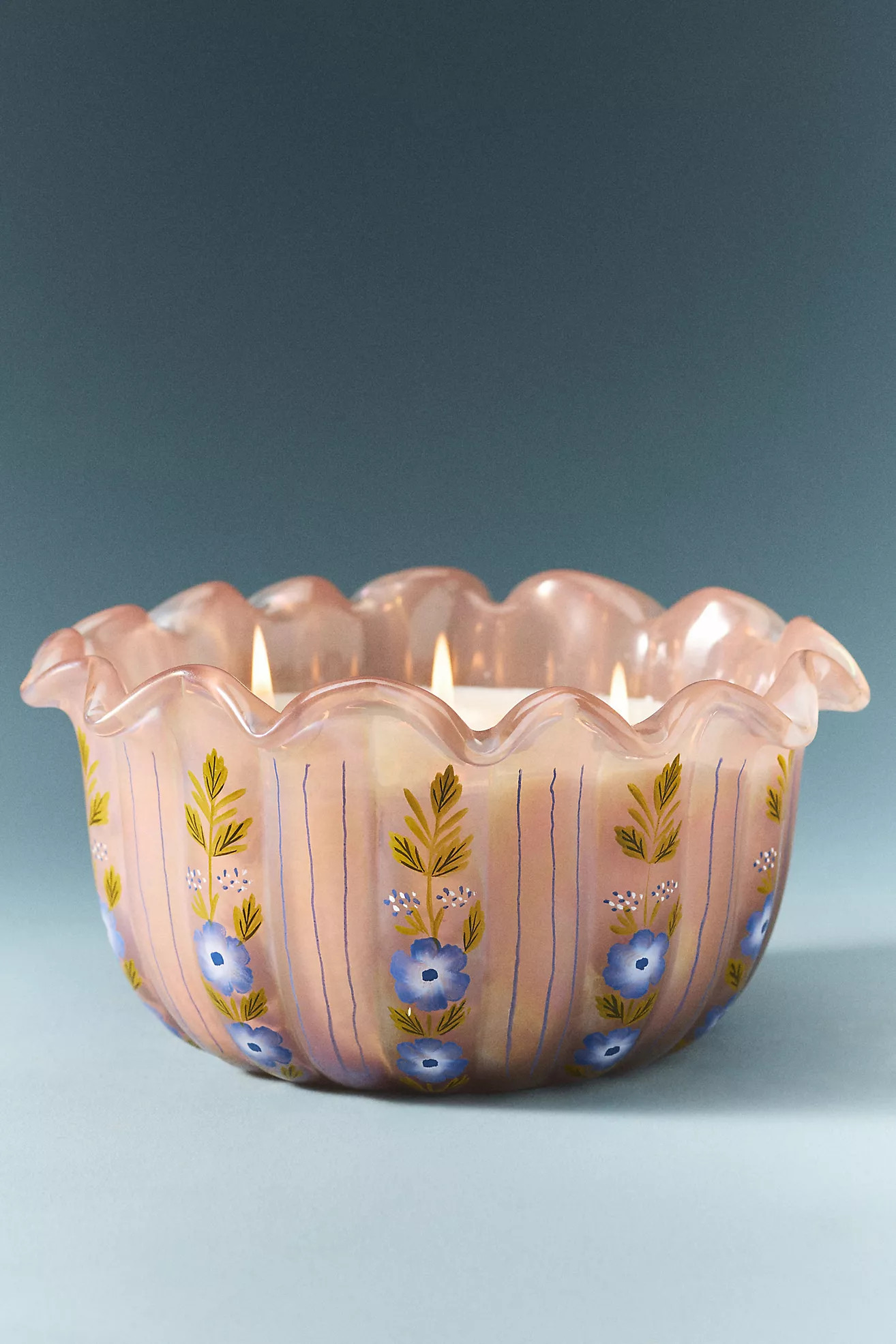 Ruffled Edge Gourmand Vanilla & White Cedar Glass Candle | Anthropologie (US)