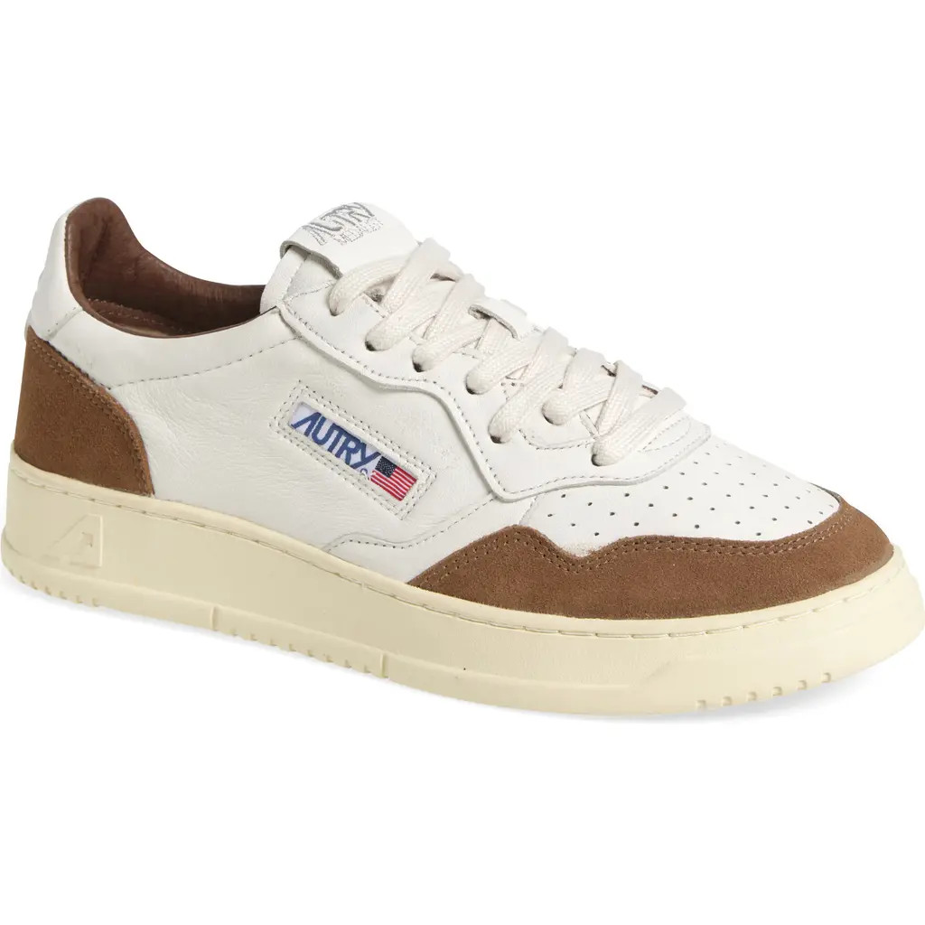 AUTRY Medalist Low Sneaker in White/Cigar at Nordstrom Rack, Size 6Us / 36Eu | Nordstrom Rack
