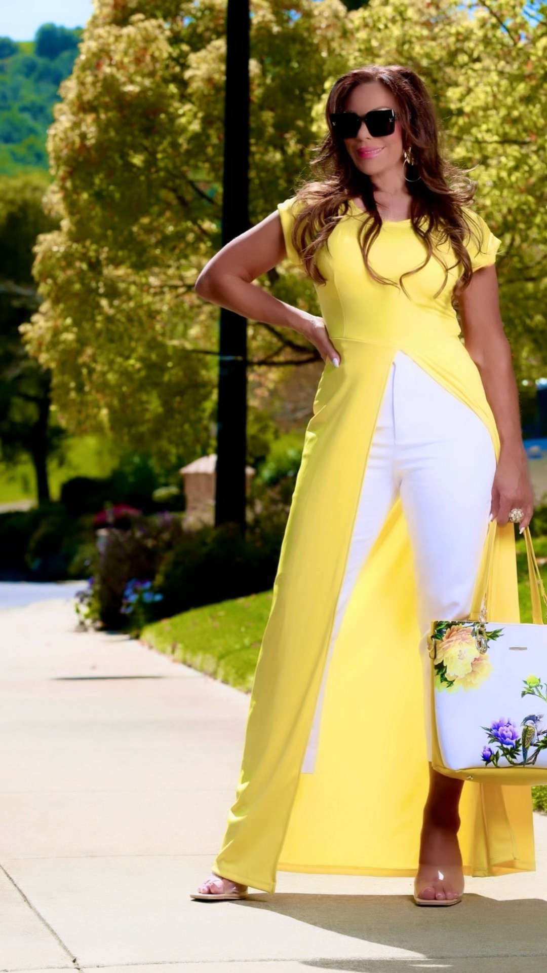 Weekend ready. 

These tops come in the most beautiful colors. Whether worn with denims or a pair of capris you can’t go wrong with this elevated shirt. Just gorgeous. 🤩

#LTKOver40 #LTKFindsUnder100 #LTKVideo