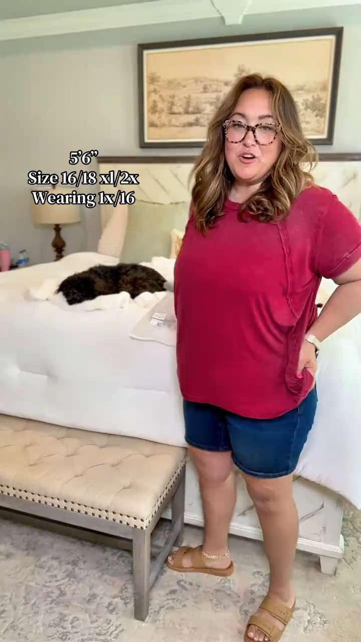 Stretchy Skinny Fit Denim Shorts with Drawstring from Bloomchic, Plus Size Women fashion 2026 

 #LTKootd #LTKActive #LTKPlusSize