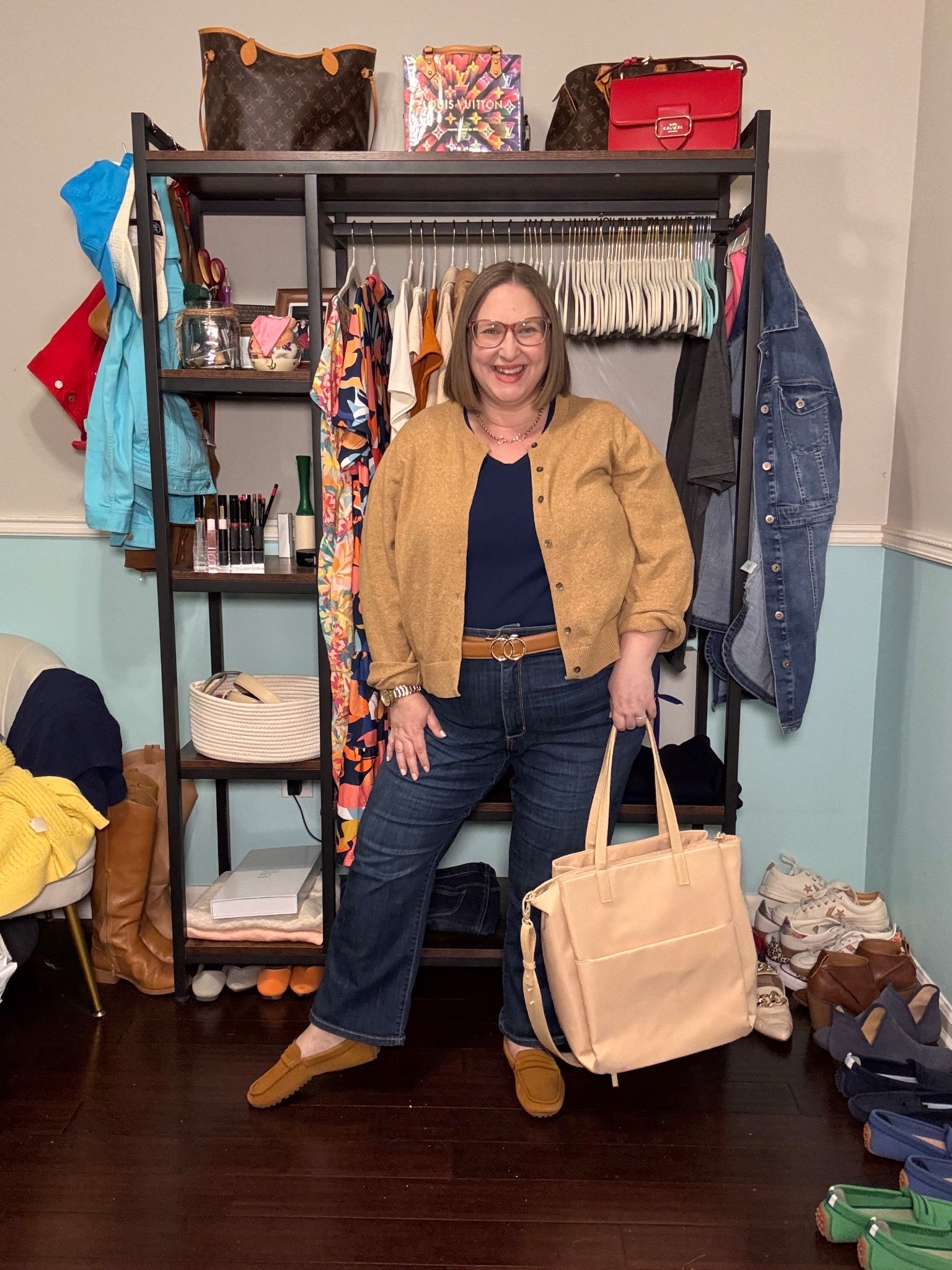 This is what I wear when I want the work day to go fast!

Jeans — the same ones I wore yesterday
Neutral tee — it goes with everything 
Classic cardigan — it layers so easily 

#LTKPlusSize #LTKPetite #LTKootd