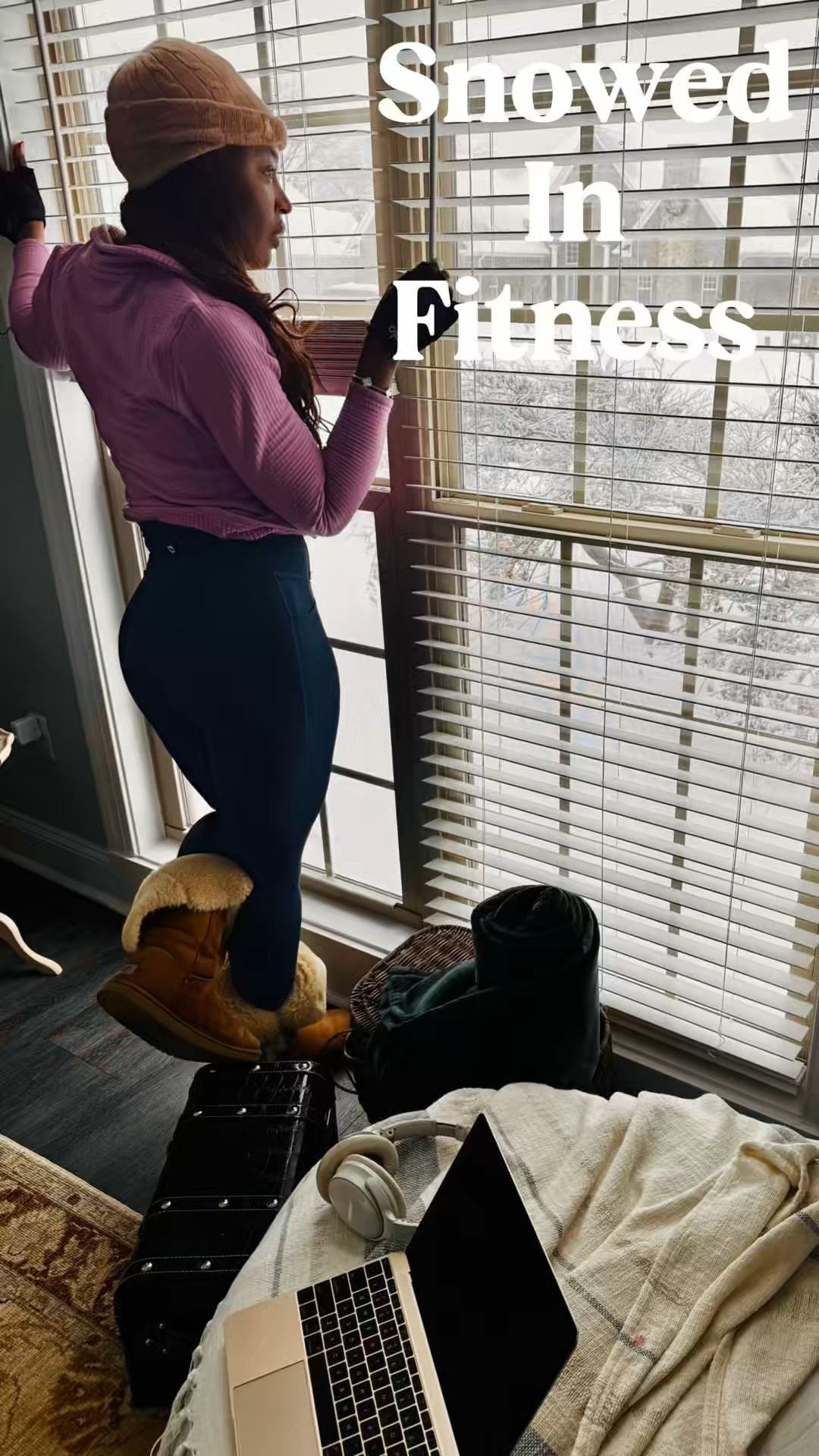 
Snow day uniform but make it disciplined ❄️💪
I did 30 min on the Peloton + 15 min stretch + 15 min weights, and I feel human again. 

Today’s cozy workout fit: Magellan sweater + BALEAF leggings (both linked on my LTK) 🤍✨

#LTKFitness #LTKFinds #LTKUnder50 #WinterStyle #WorkoutMotivation #PelotonRide #CozyAthleisure #SnowDay


#LTKActive #LTKfitnessgoals #LTKdayinmylife